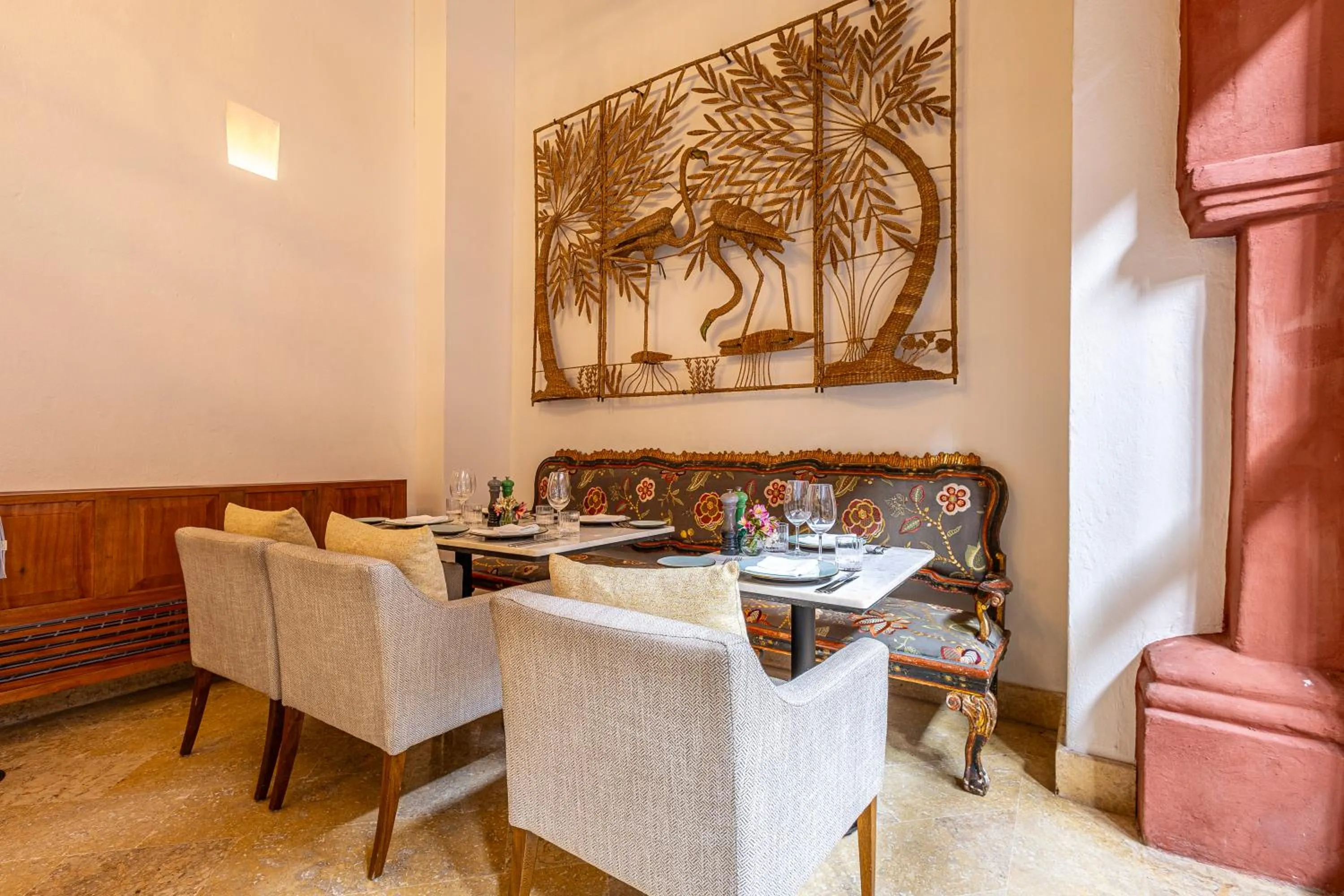 Restaurant/places to eat in Casa Pestagua Relais Châteaux