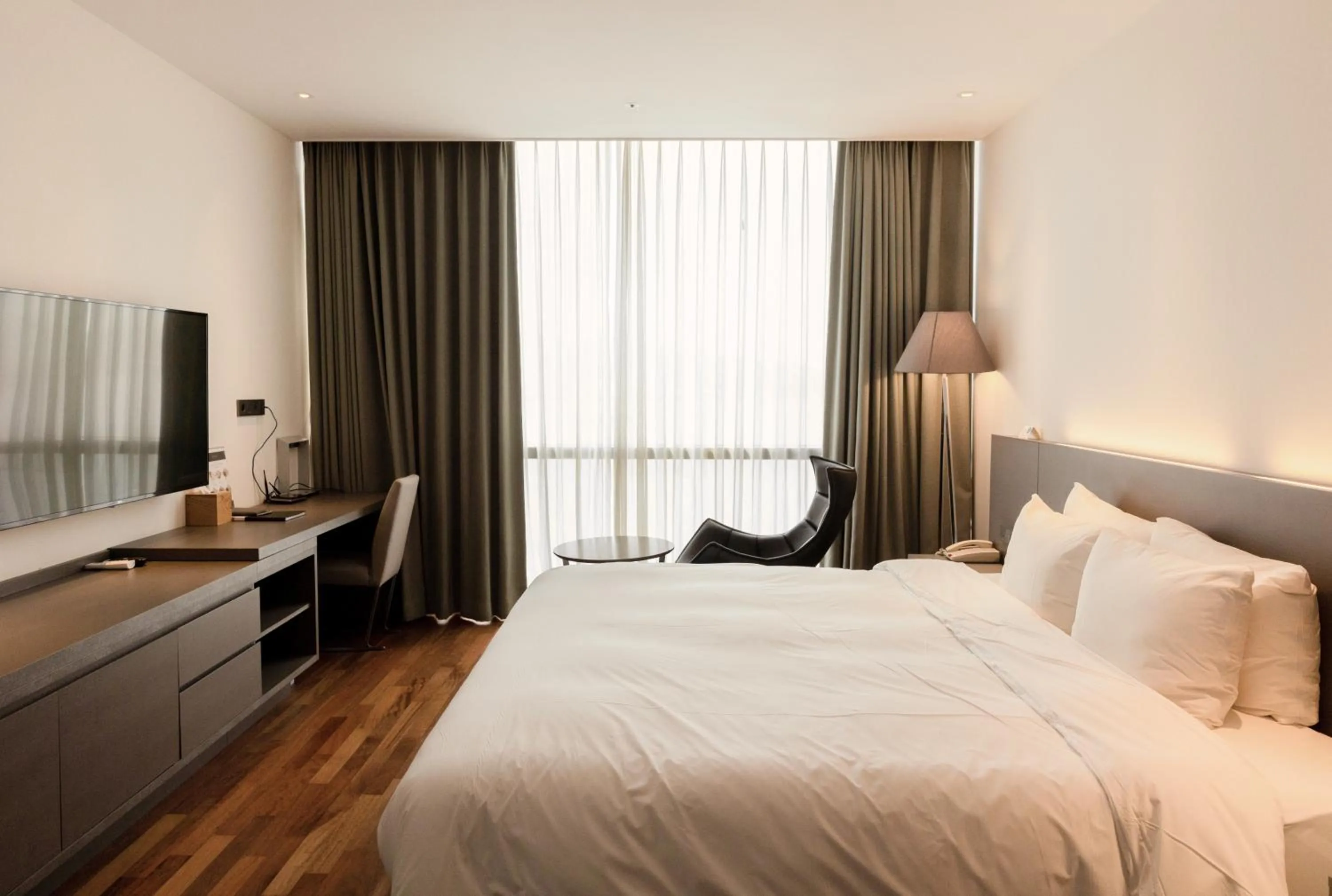 Bed in Sky View Hotel