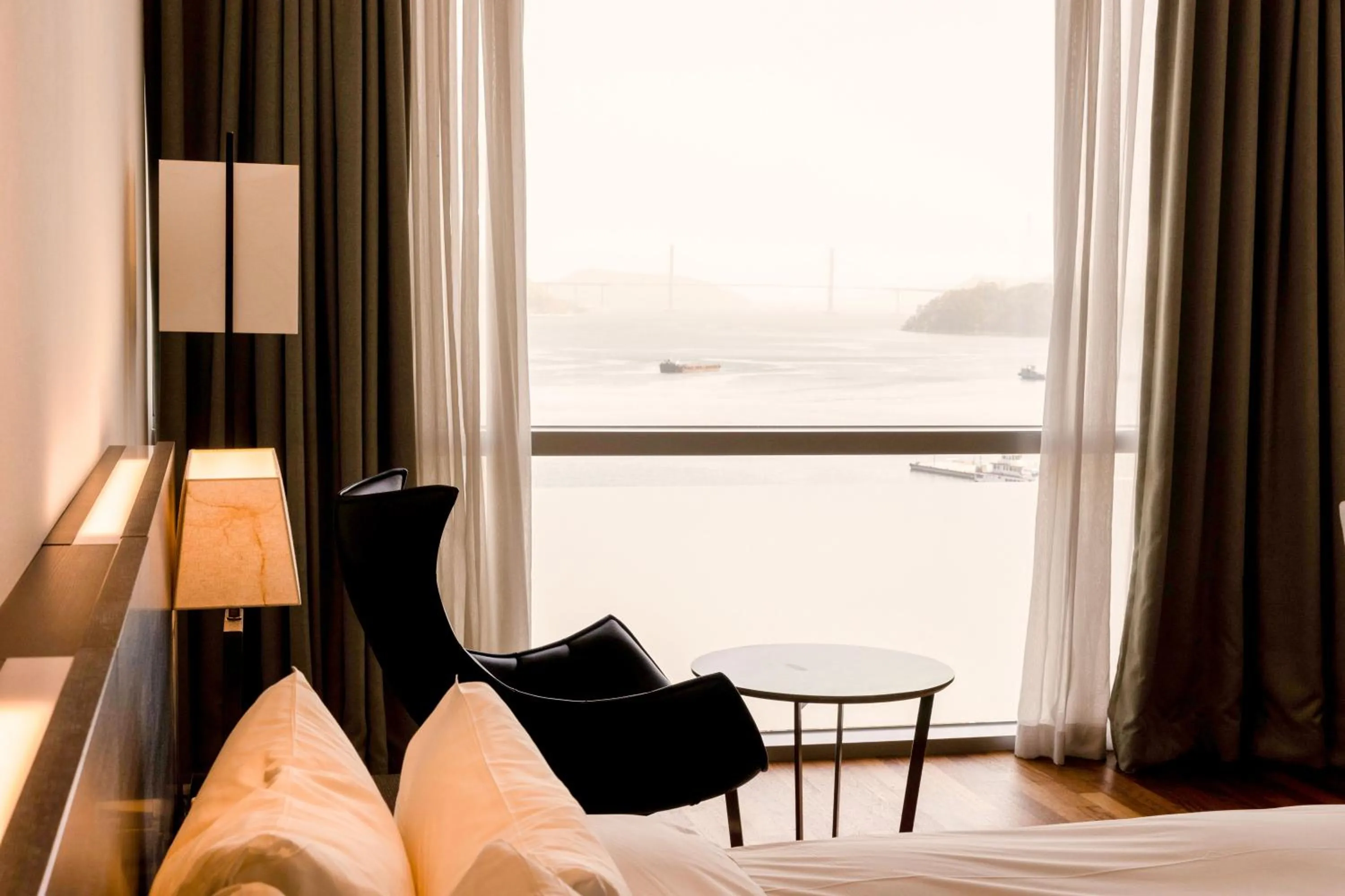 Bed in Sky View Hotel