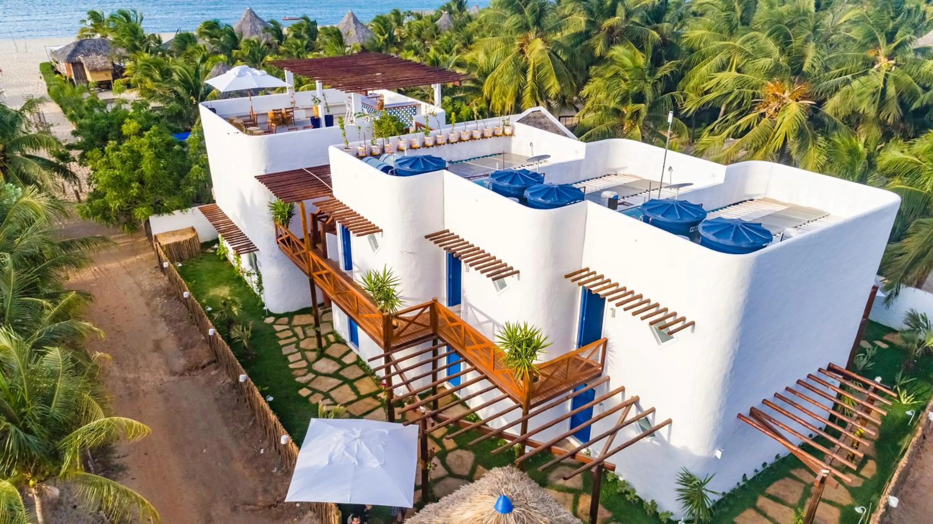 Facade/entrance in La Plage Hotel Boutique