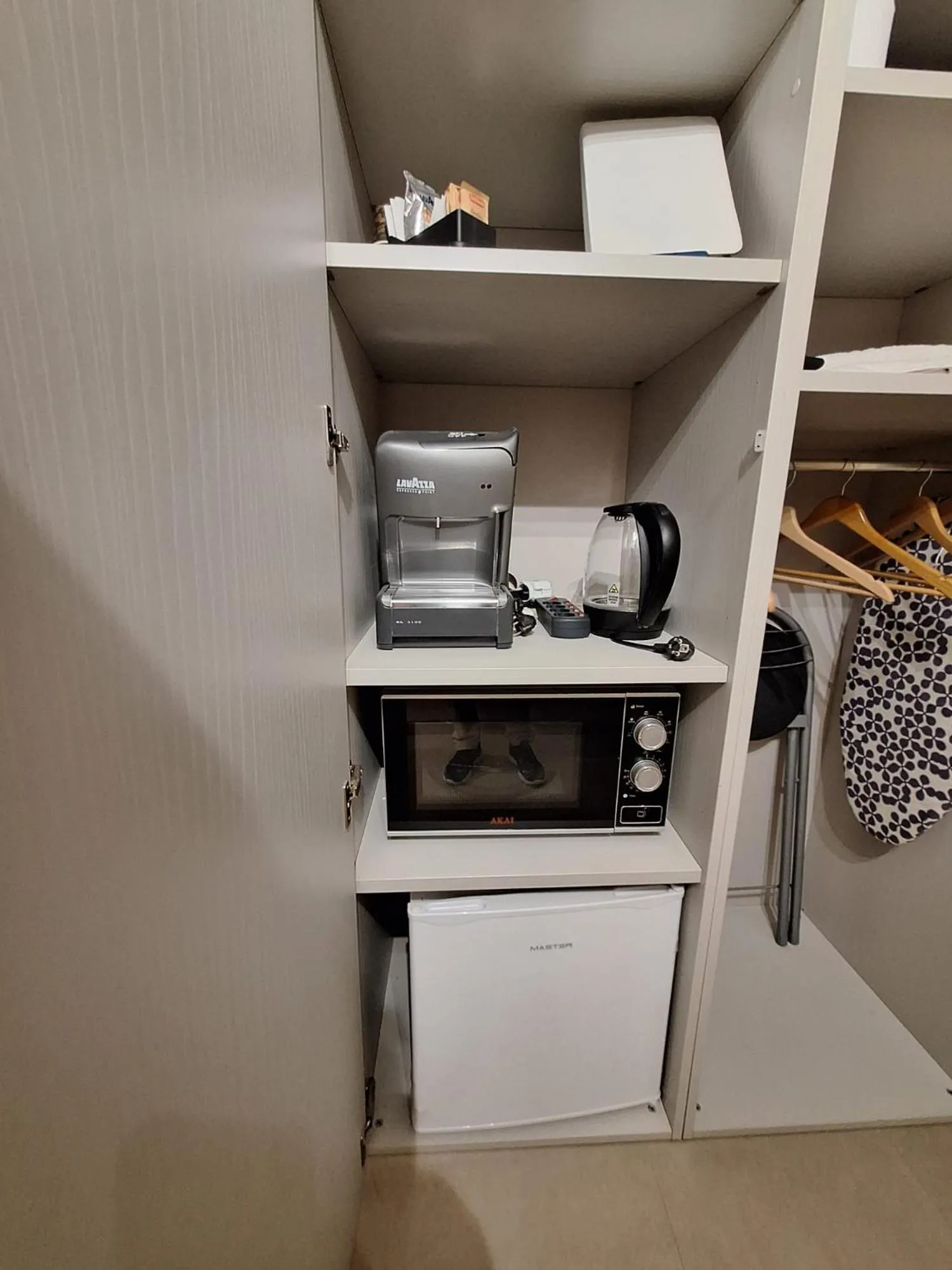 Coffee/tea facilities in Tarchon Luxury B&B