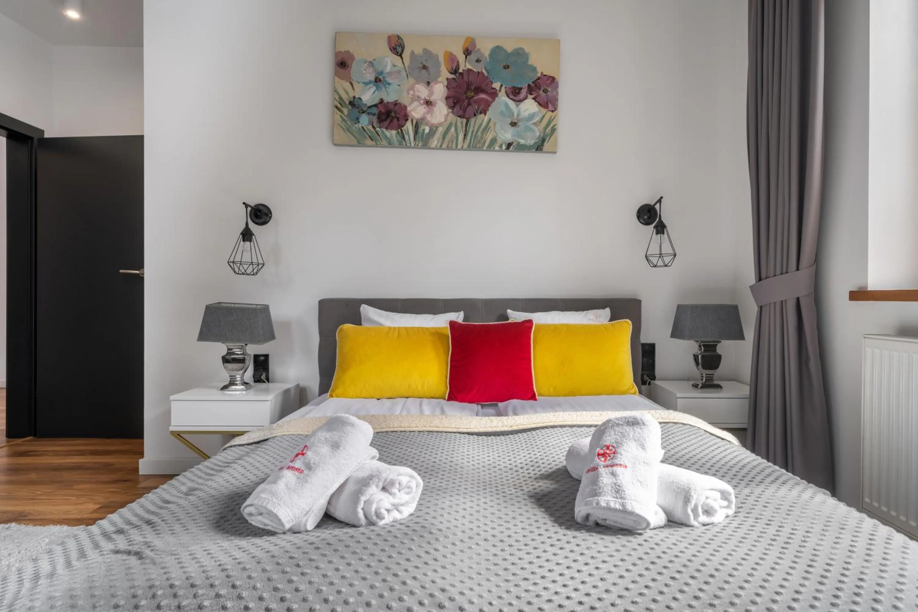 Bed in WILLA JAROSTA & SPA, AC -free parking