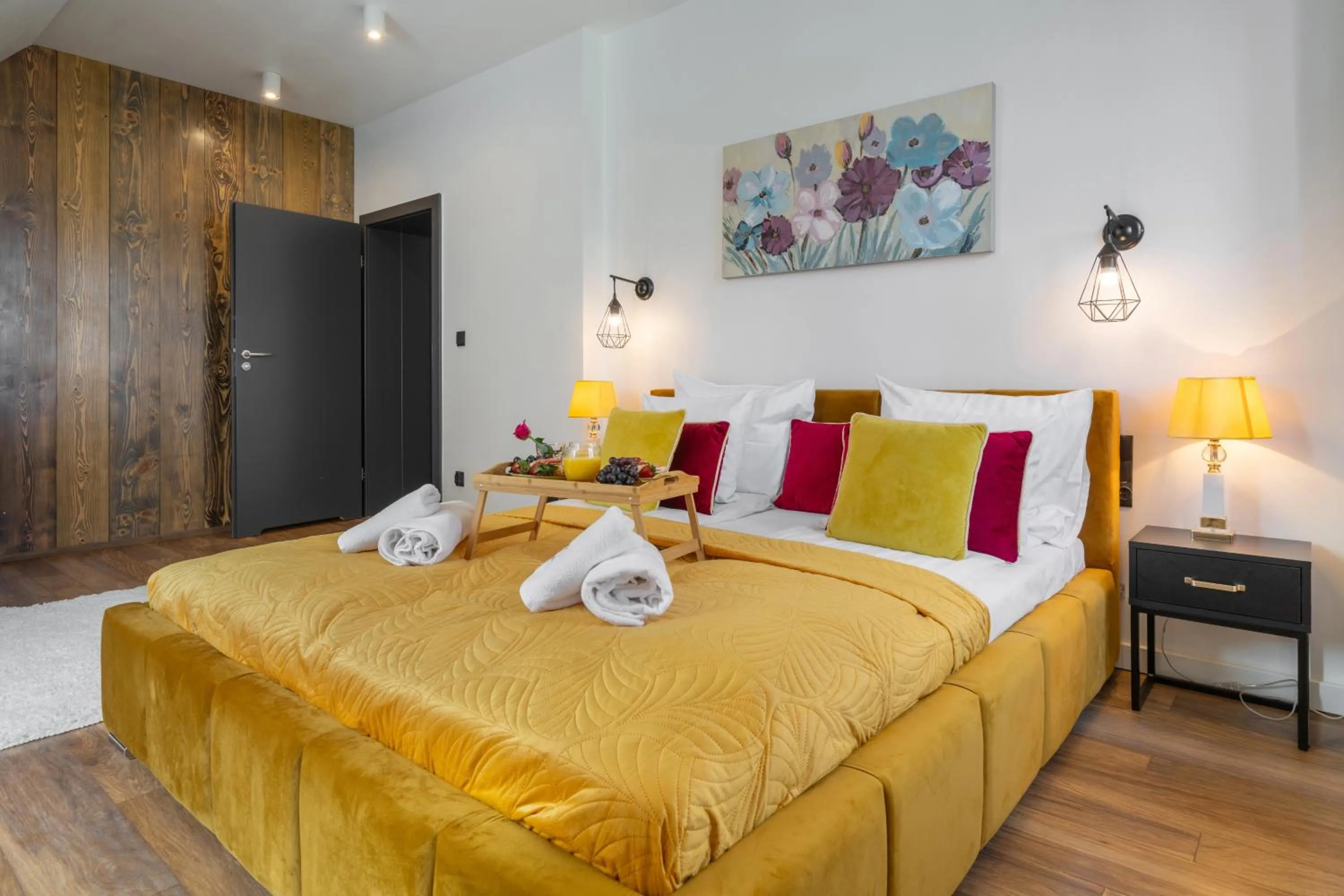 Bed in WILLA JAROSTA & SPA, AC -free parking