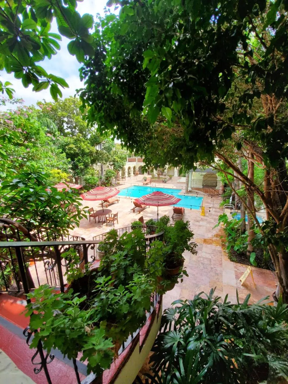 Day in La Posada Hotel