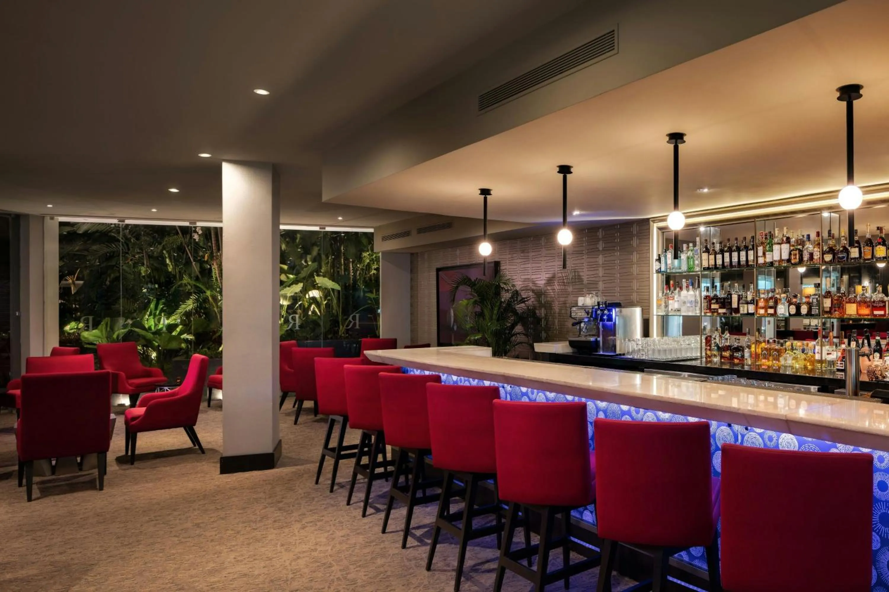 Lounge or bar in Renaissance Panama City Hotel