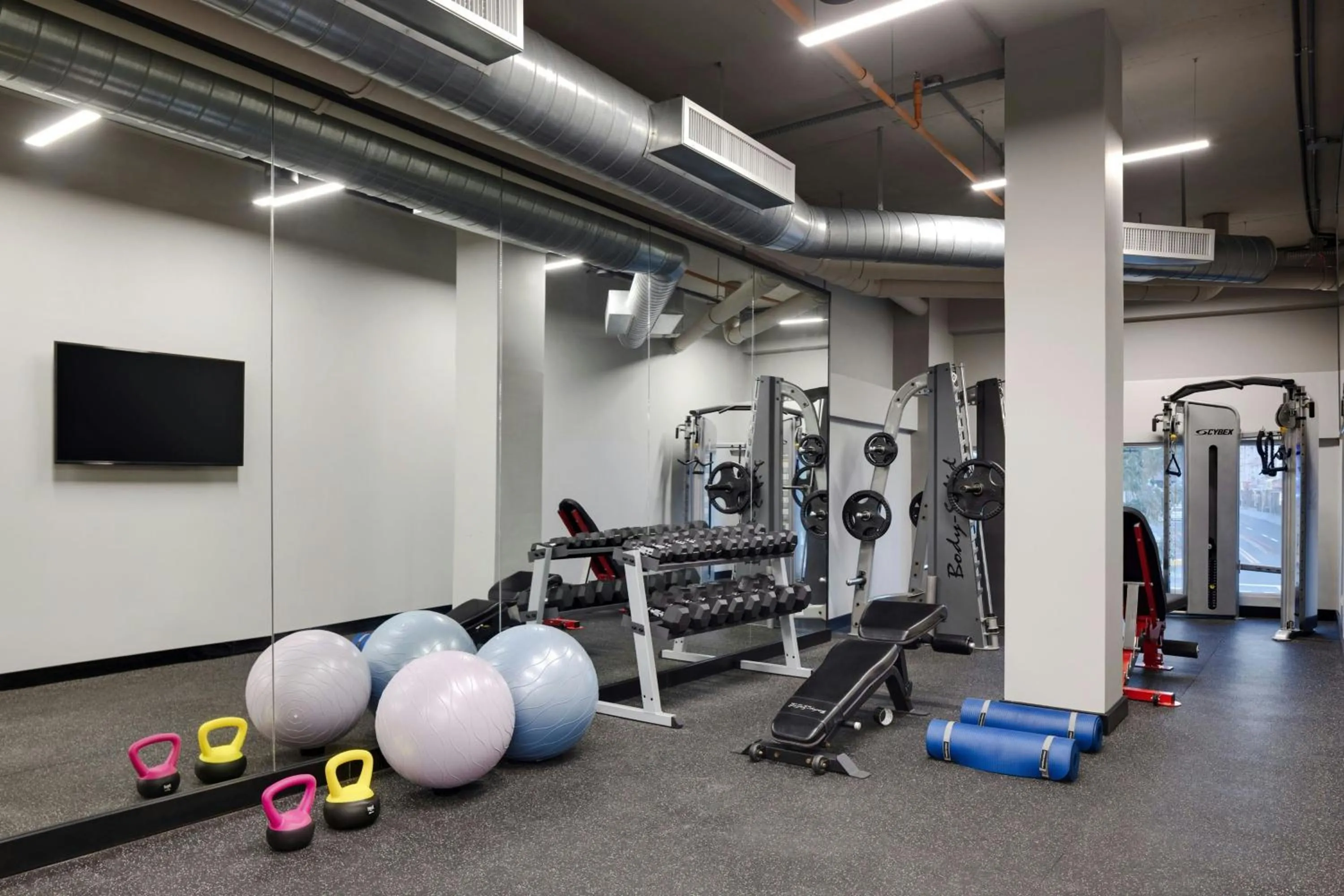 Fitness centre/facilities in Renaissance Panama City Hotel