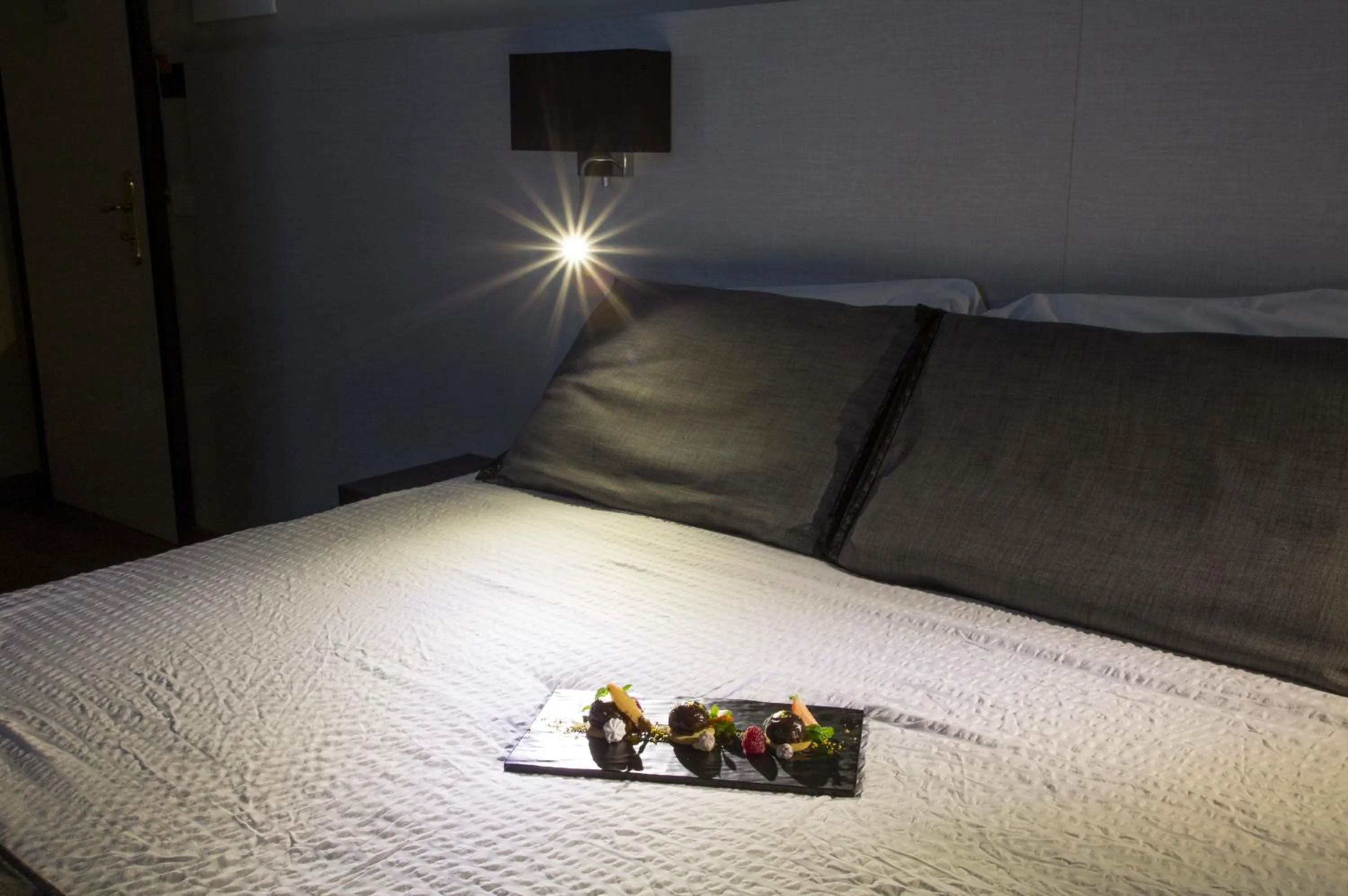 Bedroom, Bed in Hotel Ristorante Eurossola