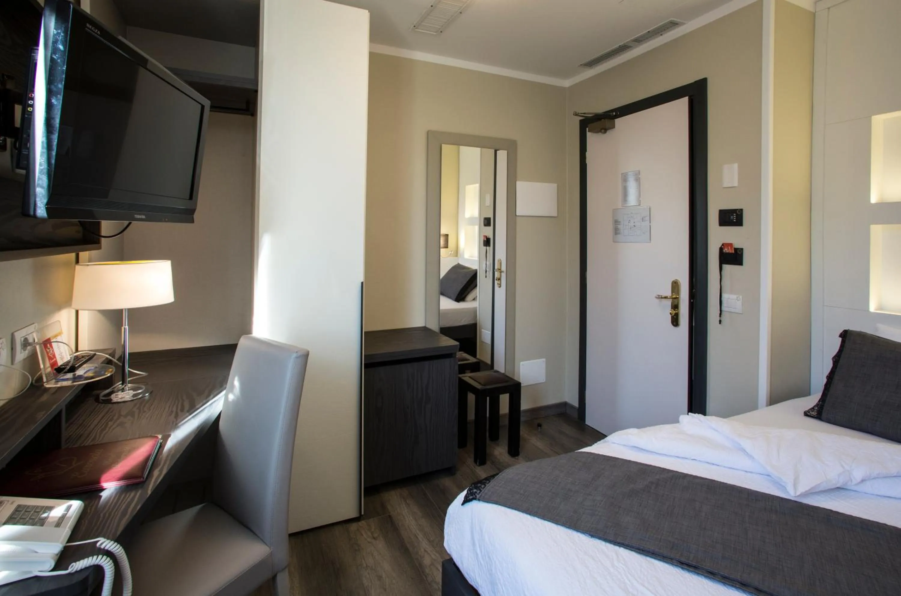 Other, Bed in Hotel Ristorante Eurossola