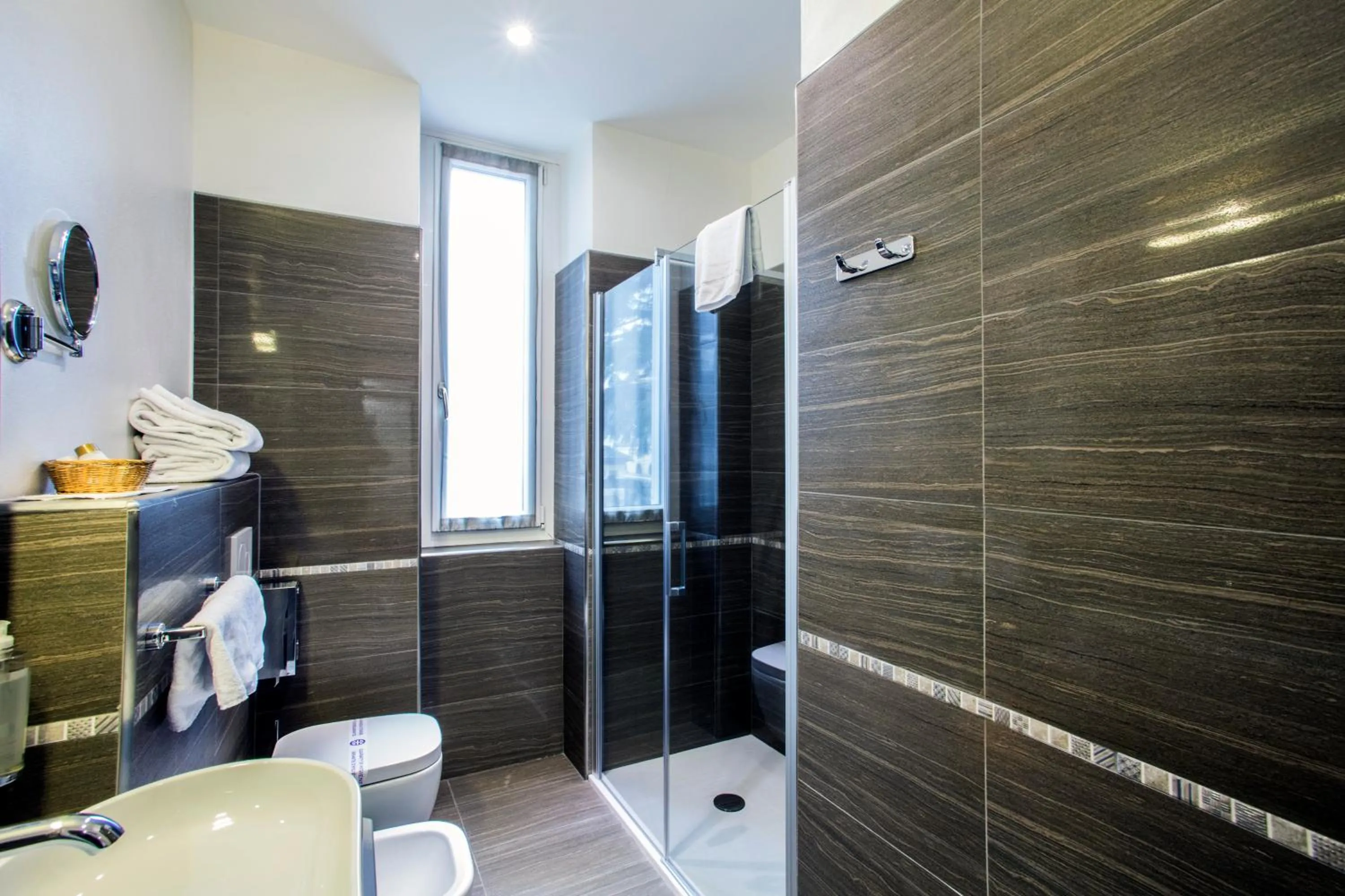 Shower in Hotel Ristorante Eurossola