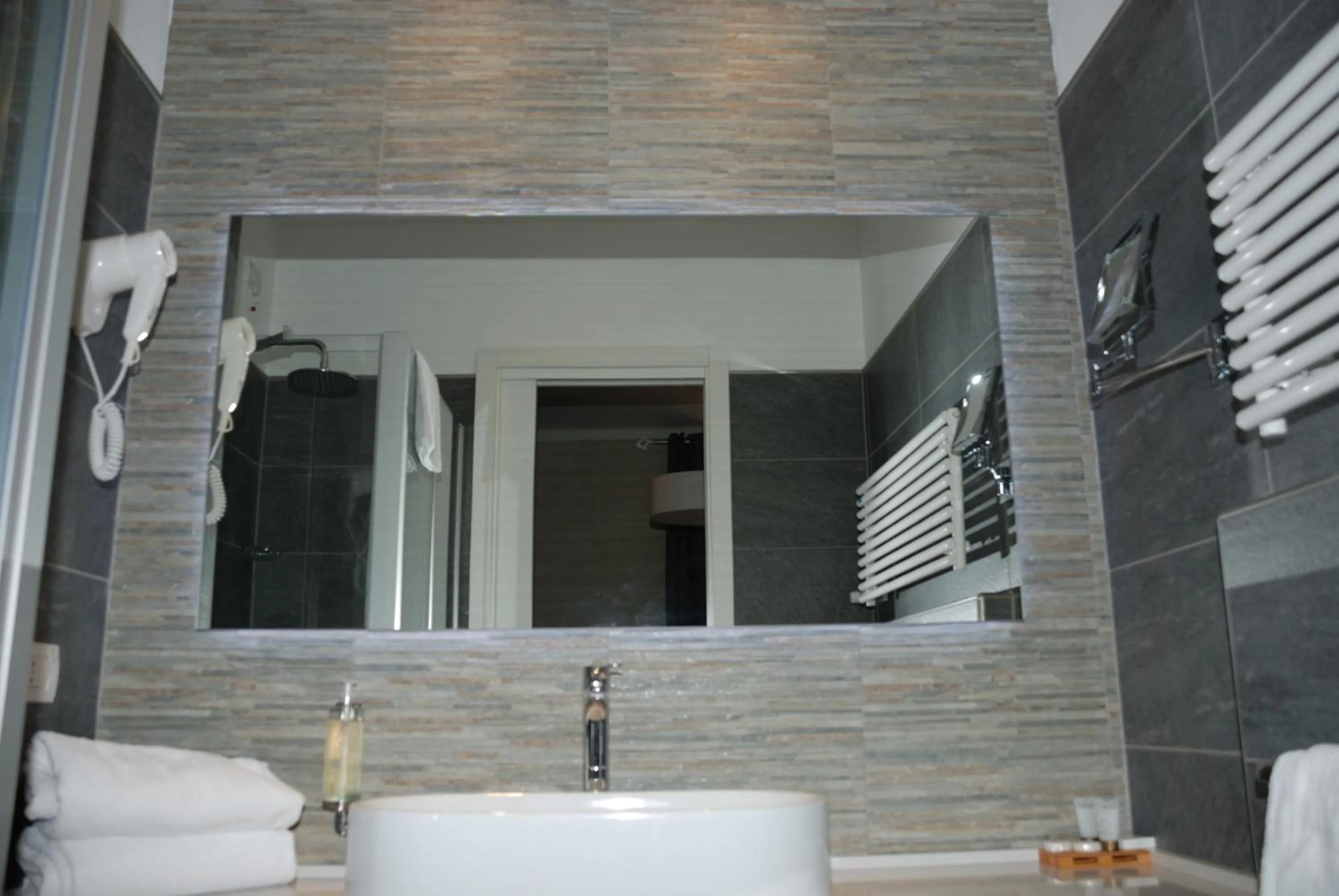 Bathroom in Hotel Ristorante Eurossola