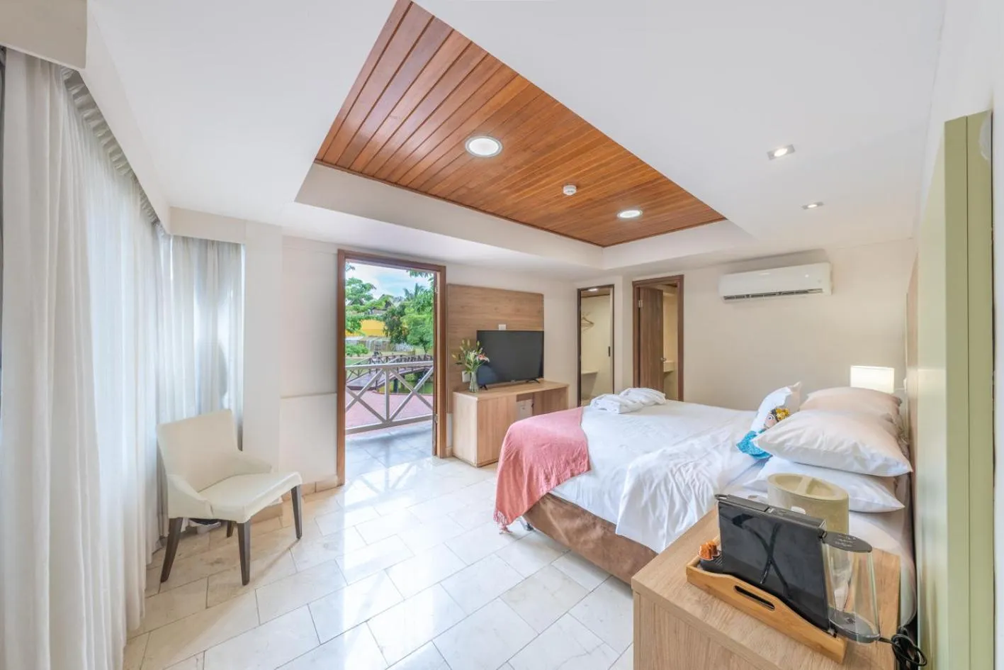 TV and multimedia, Bed in Hotel Faranda Guayacanes, a member of Radisson Individuals