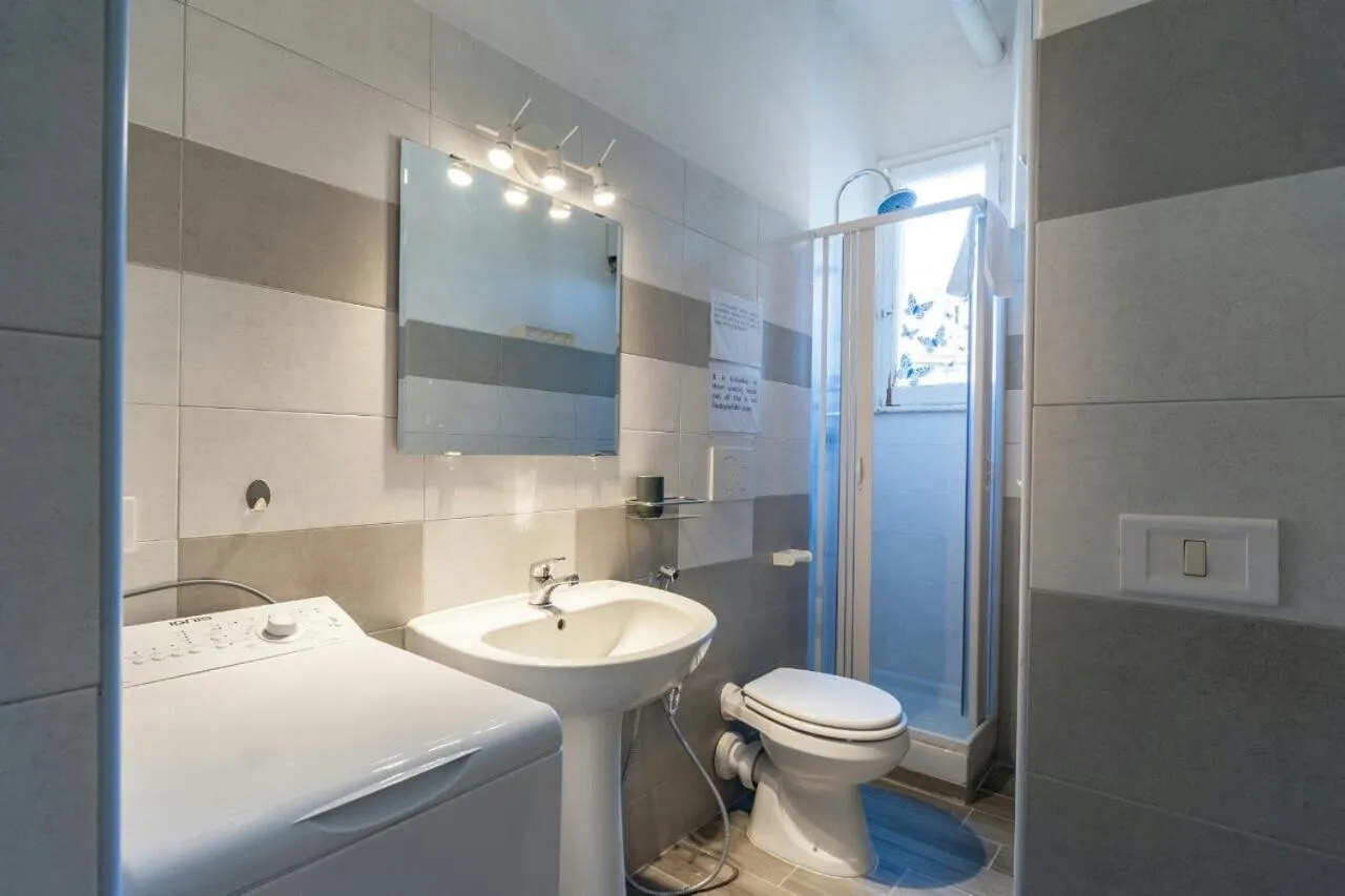 Toilet in Il sole del Vaticano