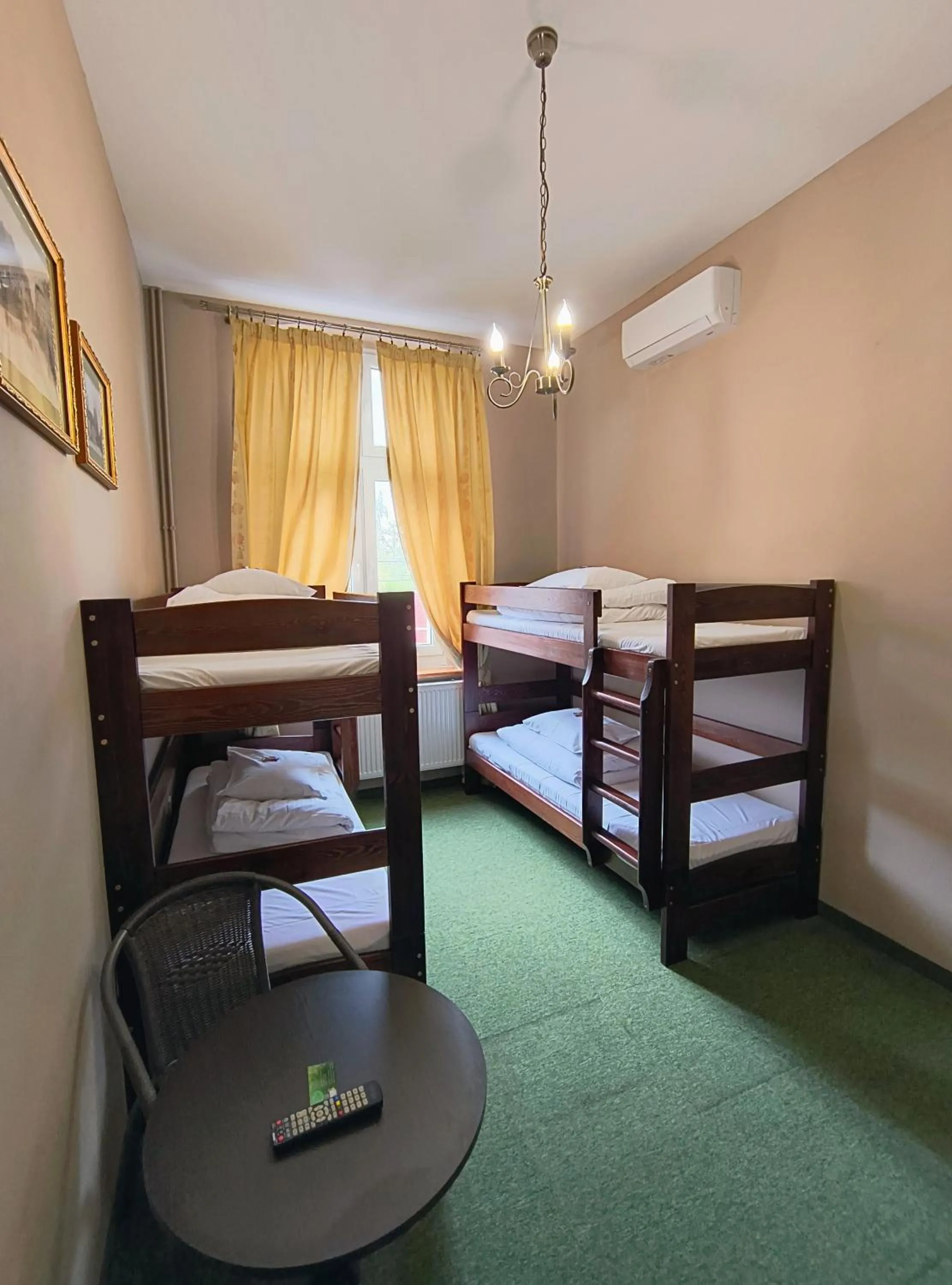 Bed in Green Hostel Wrocław przy ZOO