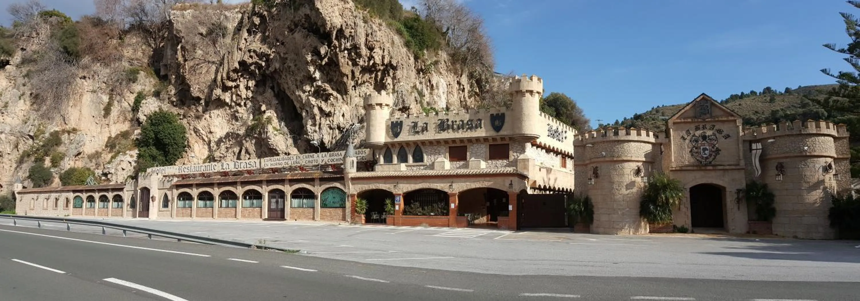 Street view in Hotel La Brasa