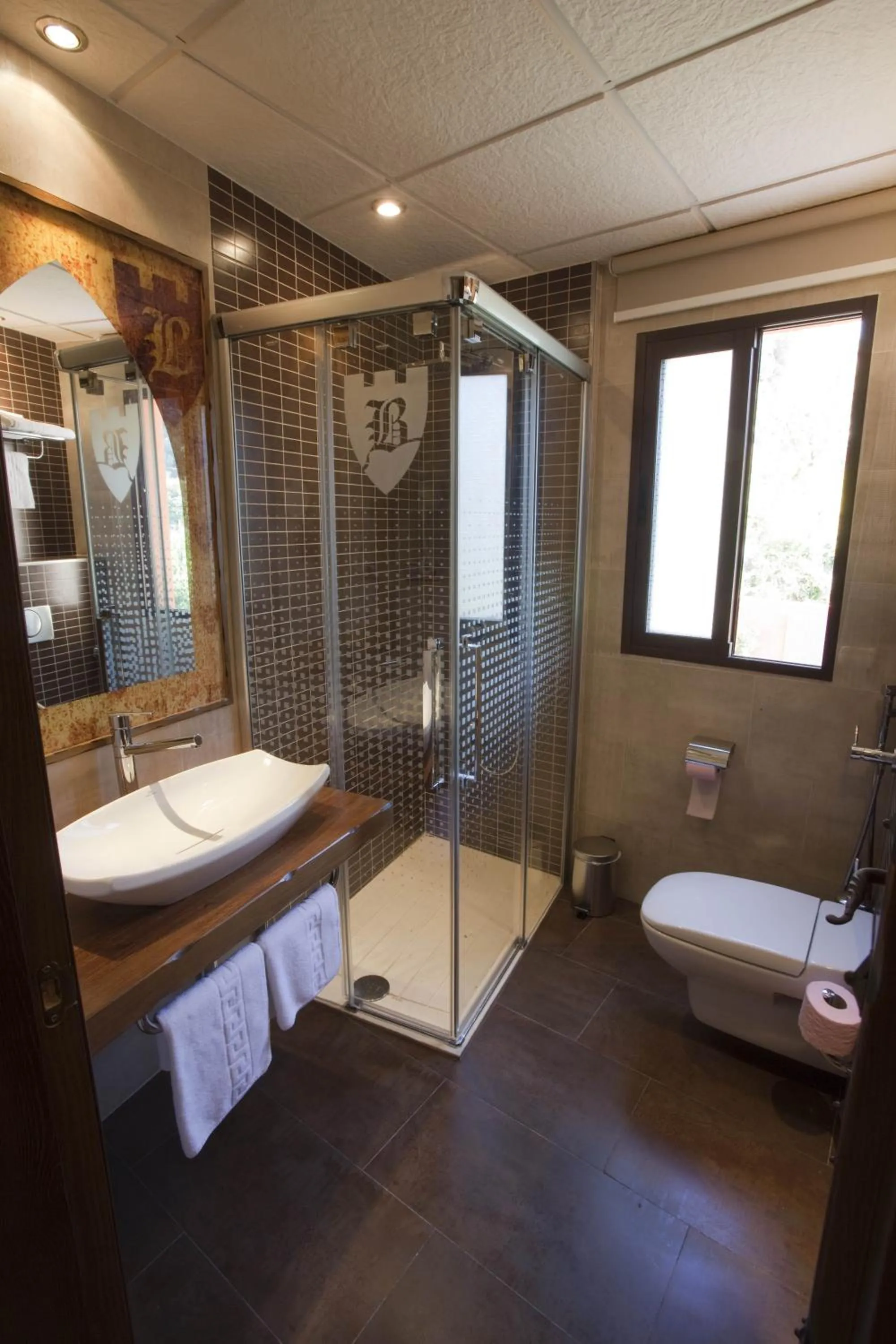 Bathroom in Hotel La Brasa