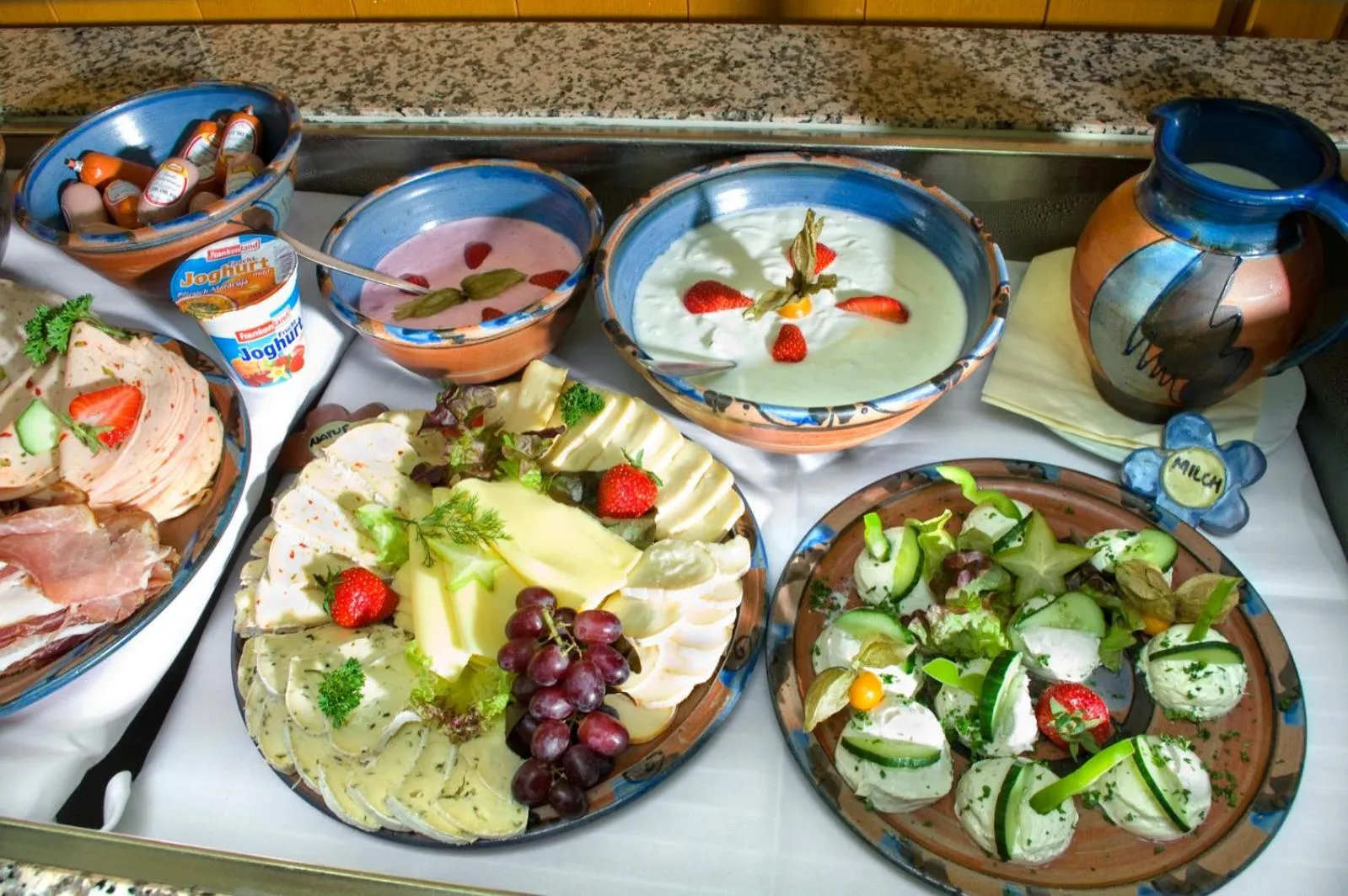 Buffet breakfast in Hotel Restaurant Lohmühle