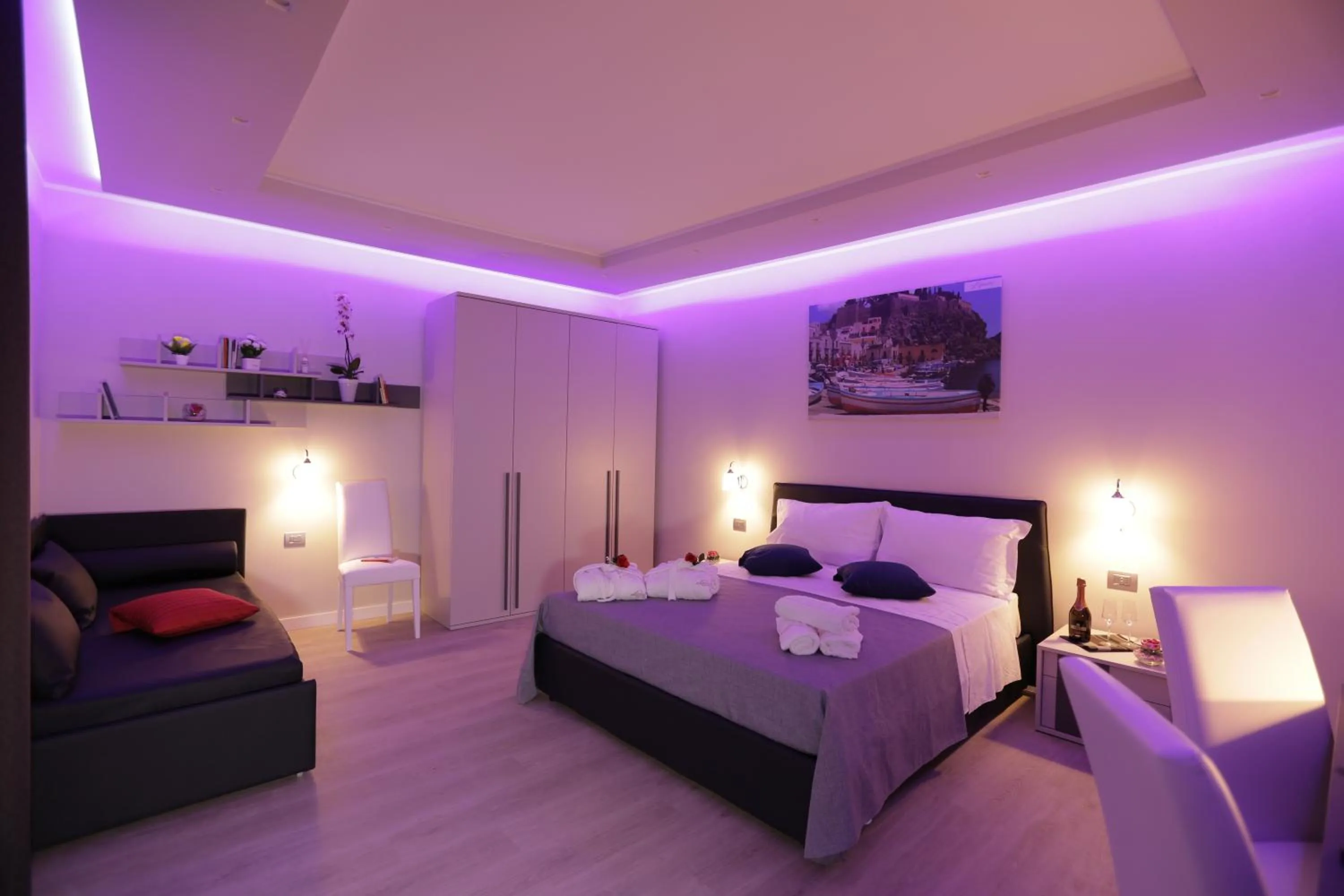 Bed in Sunset Tropea