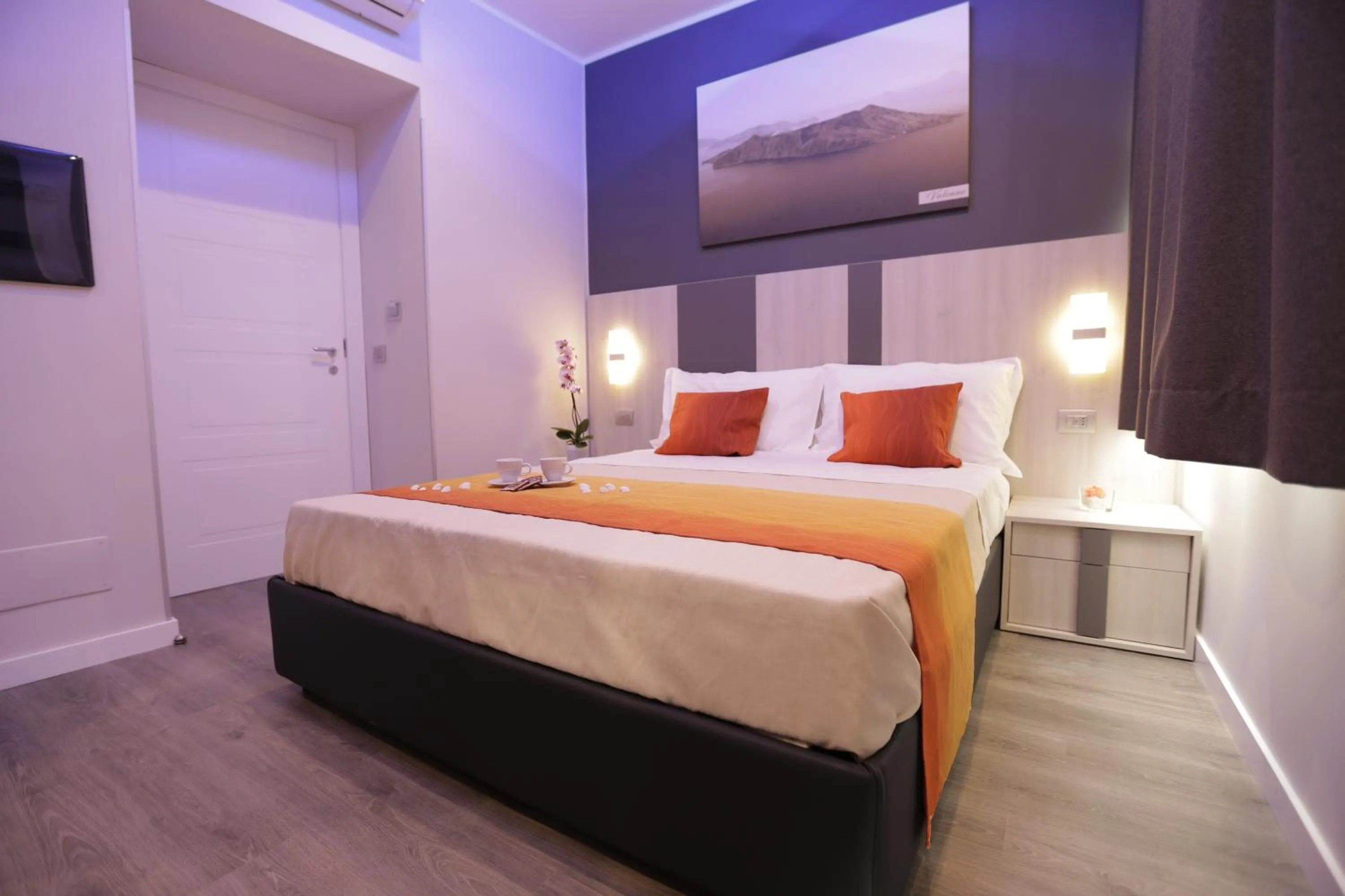 Bed in Sunset Tropea