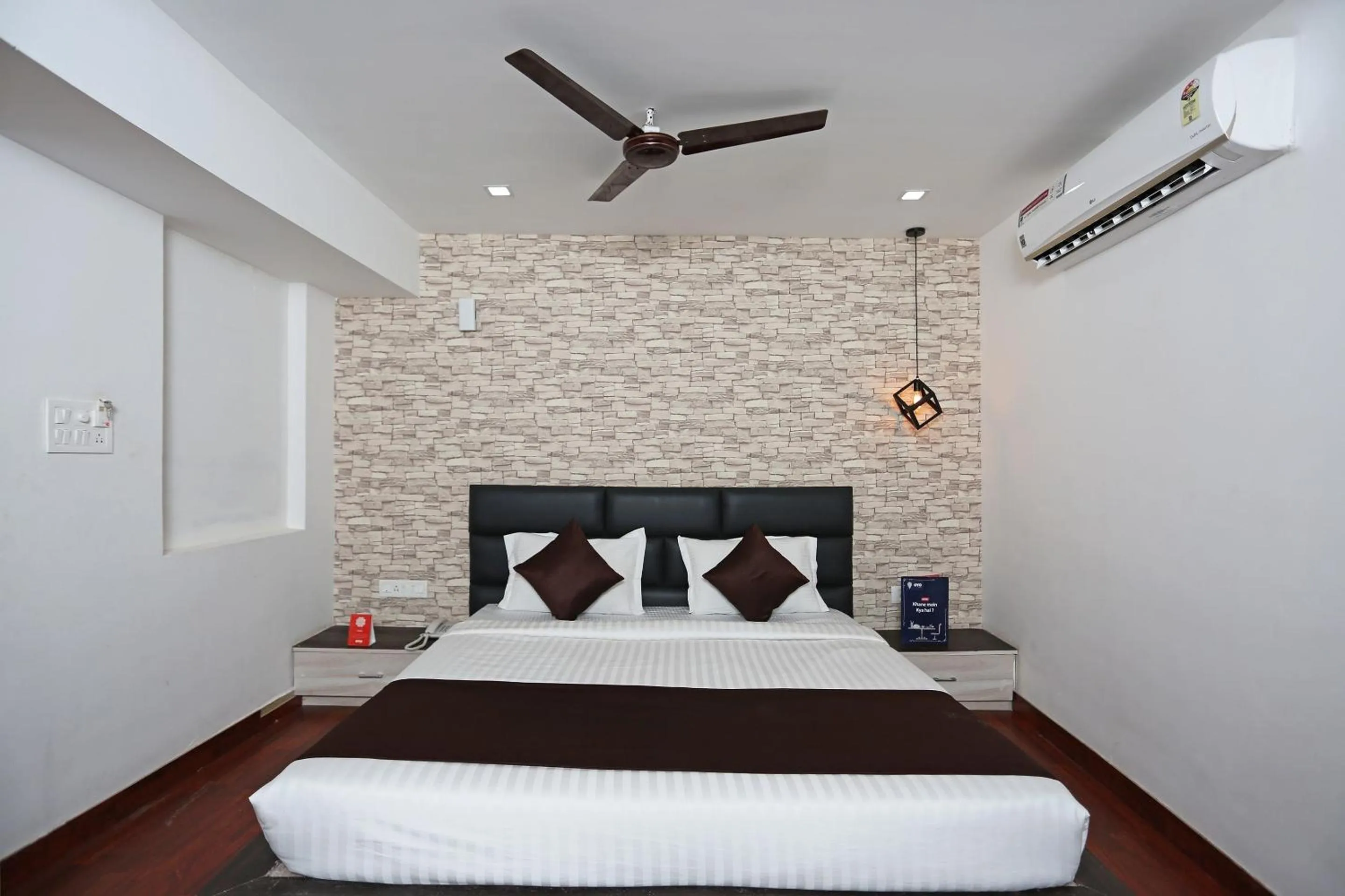 Bedroom in Super Capital O Sai Jagannath