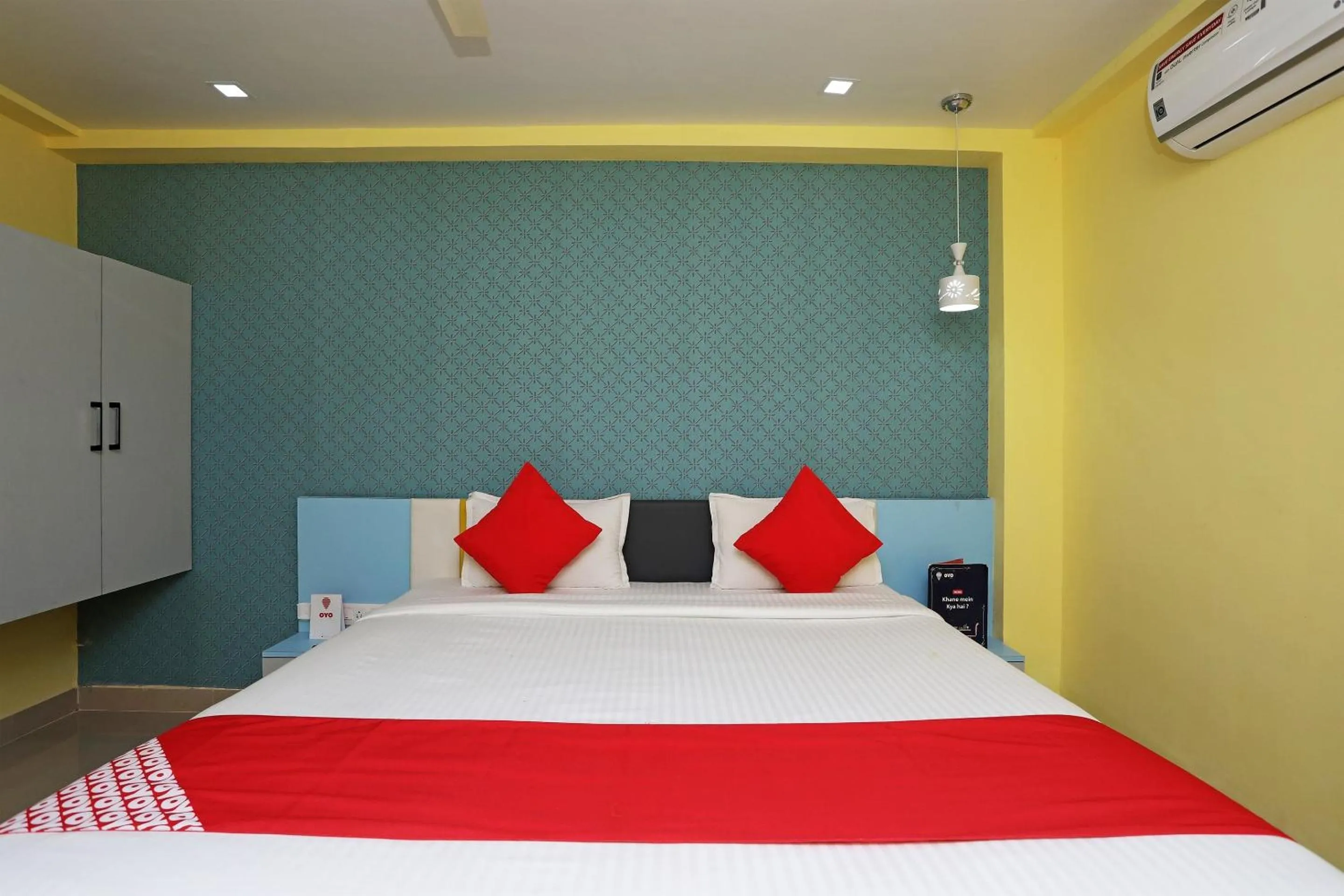 Bedroom in Super Capital O Sai Jagannath