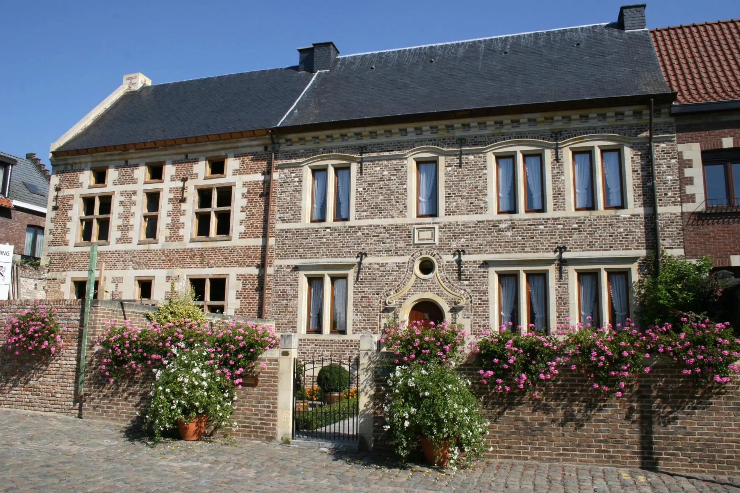 Nearby landmark in Liry's Home