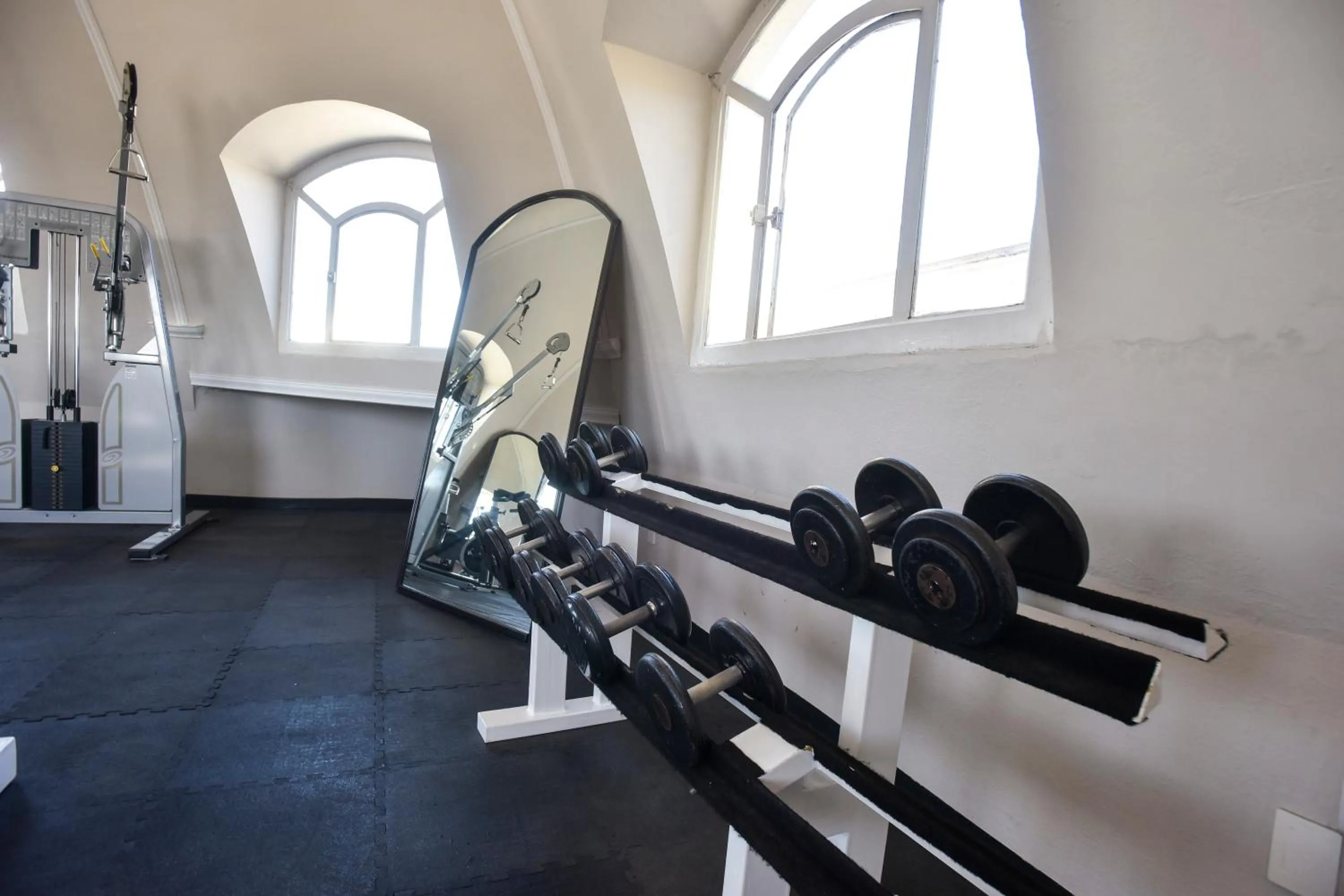 Fitness centre/facilities in Plaza Camelinas Hotel
