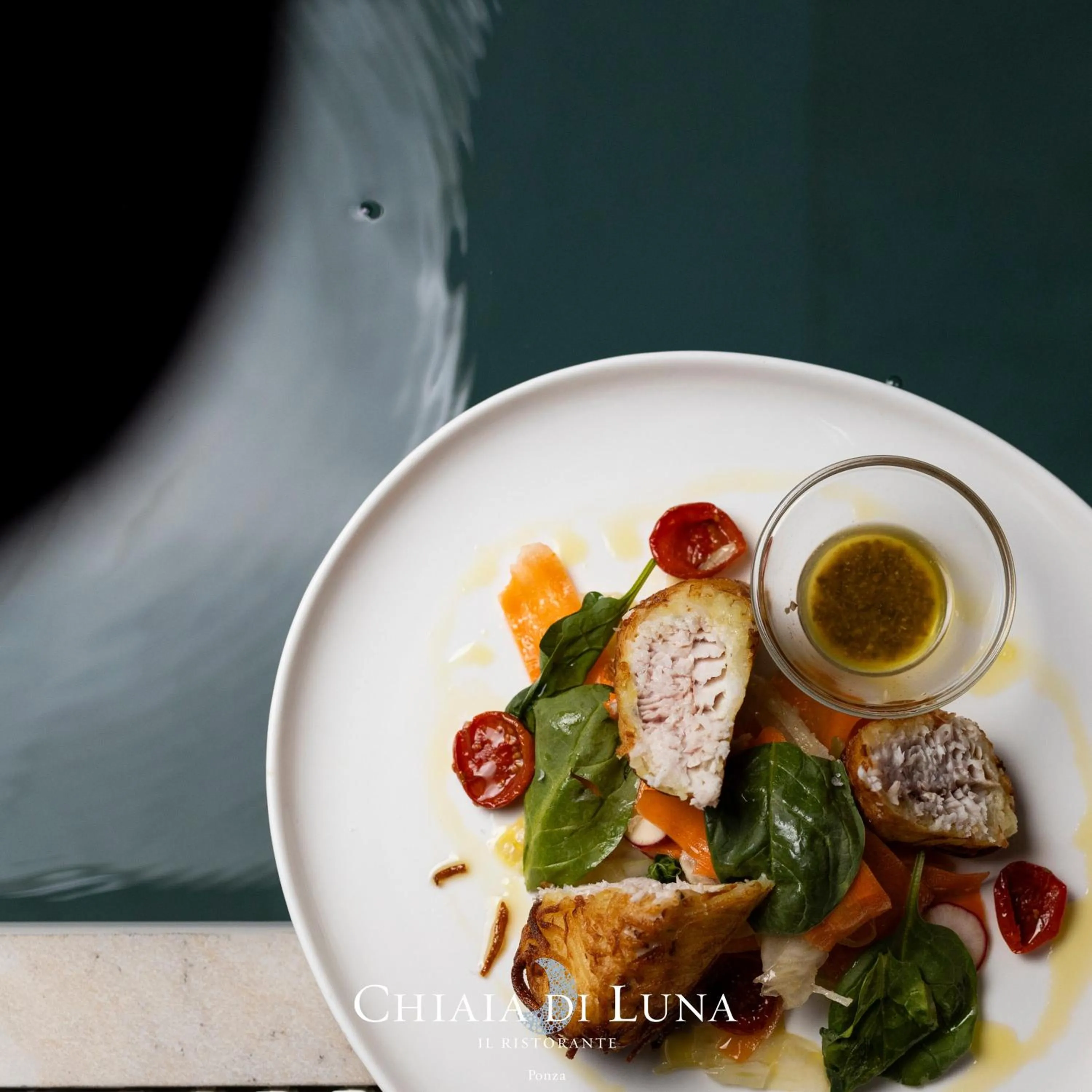 Restaurant/places to eat in Hotel Chiaia Di Luna