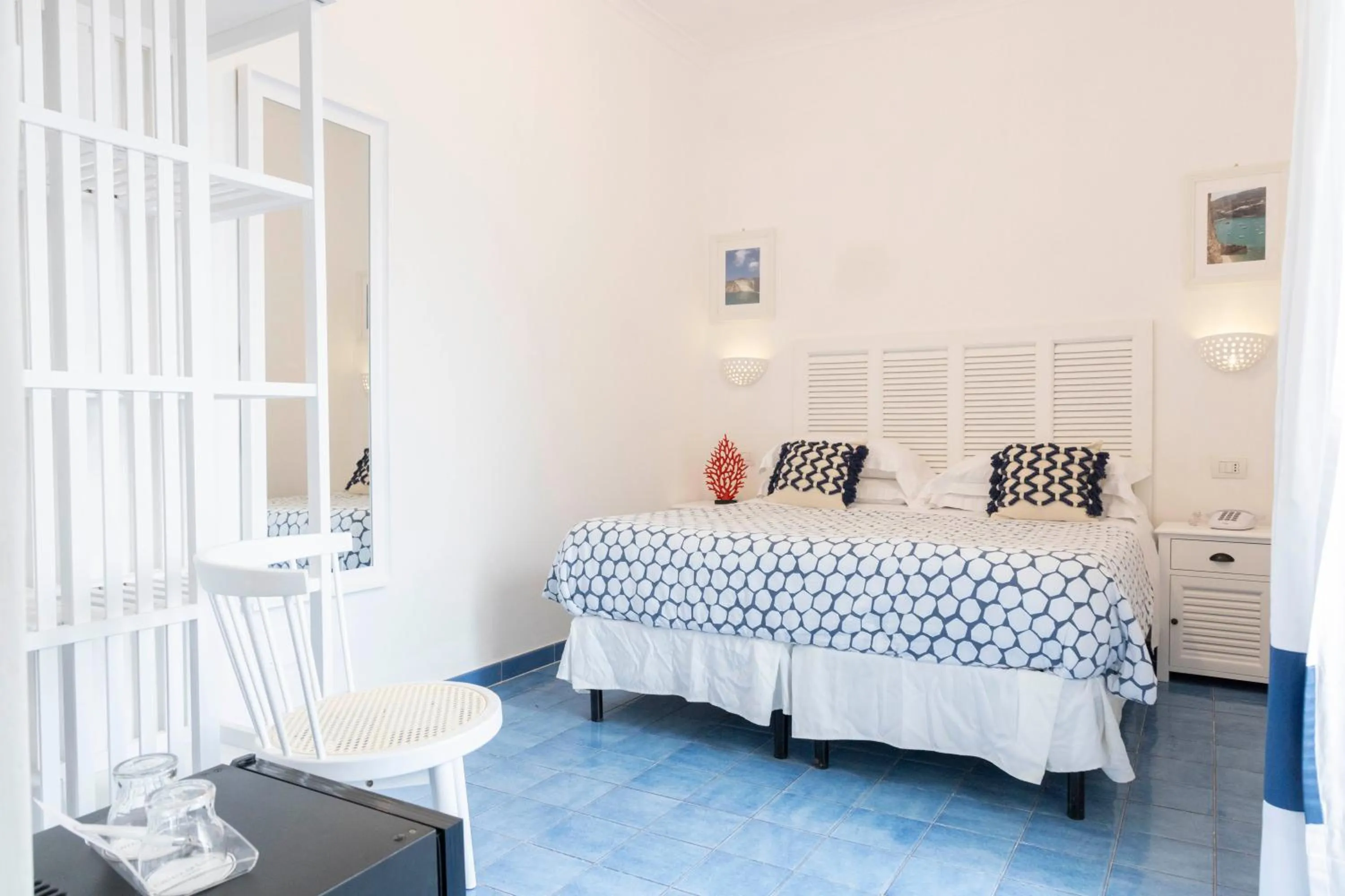 Bed in Hotel Chiaia Di Luna