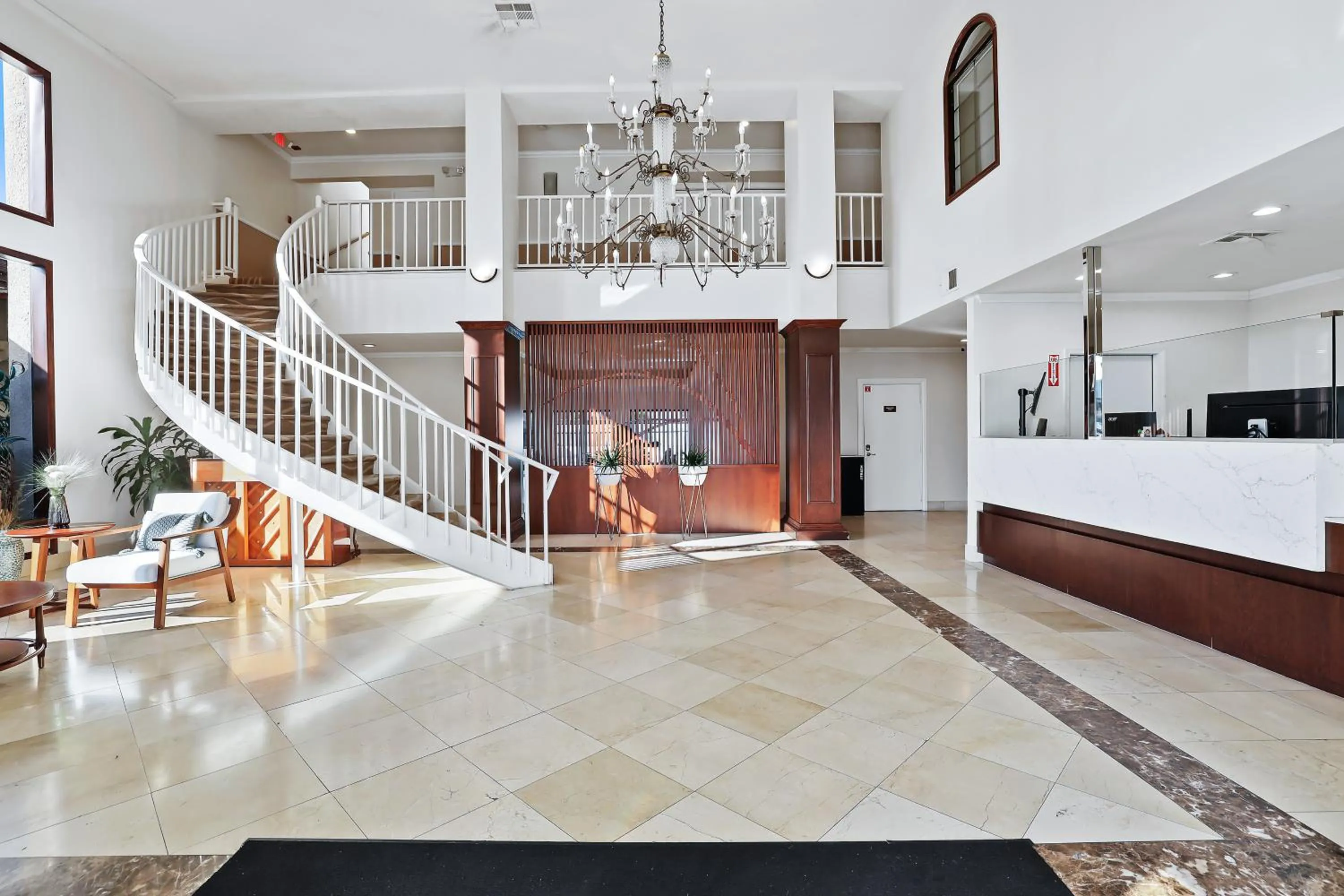 Lobby or reception in Brookhurst Plaza Inn