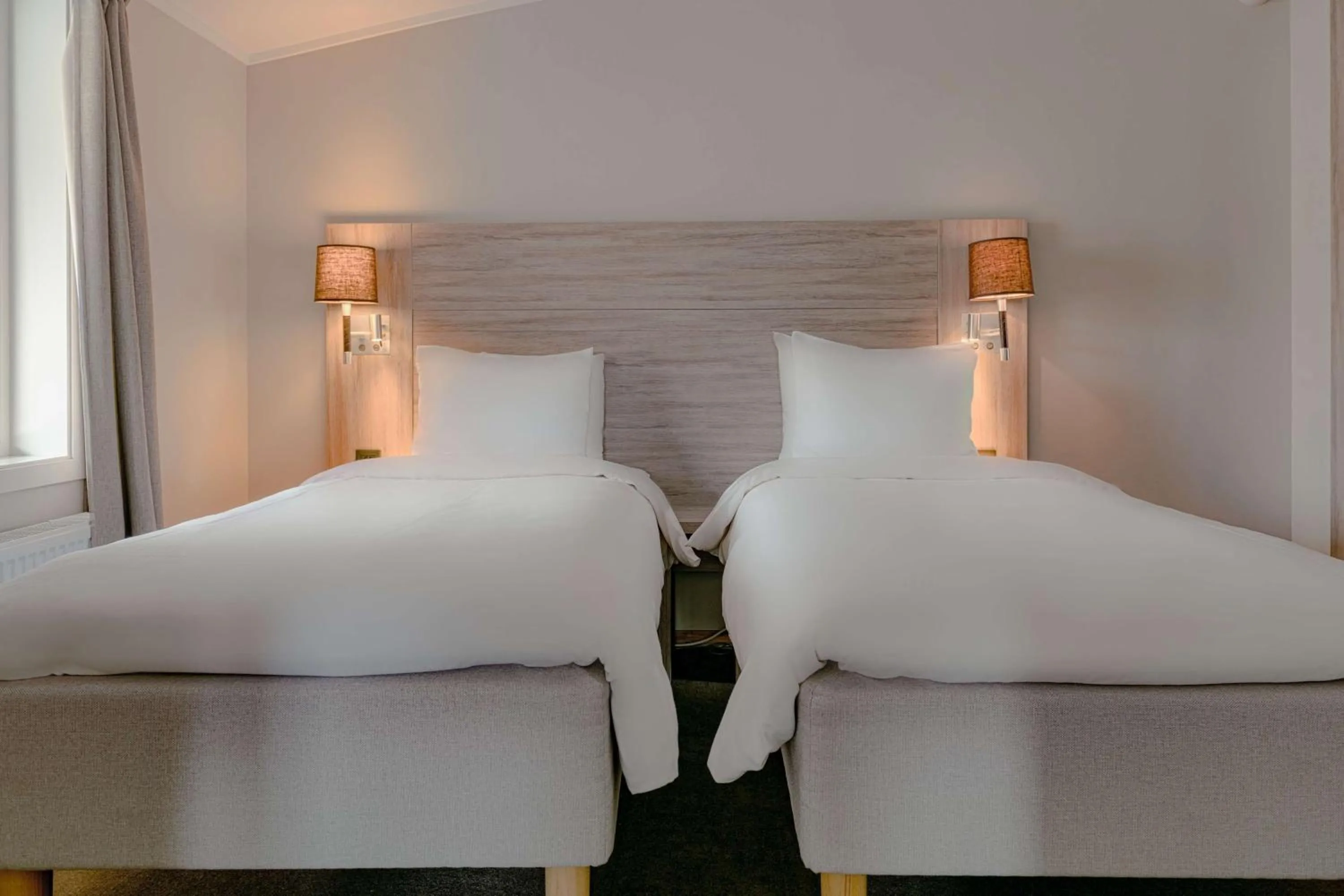 Photo of the whole room, Bed in Radisson Blu Polar Hotel, Spitsbergen