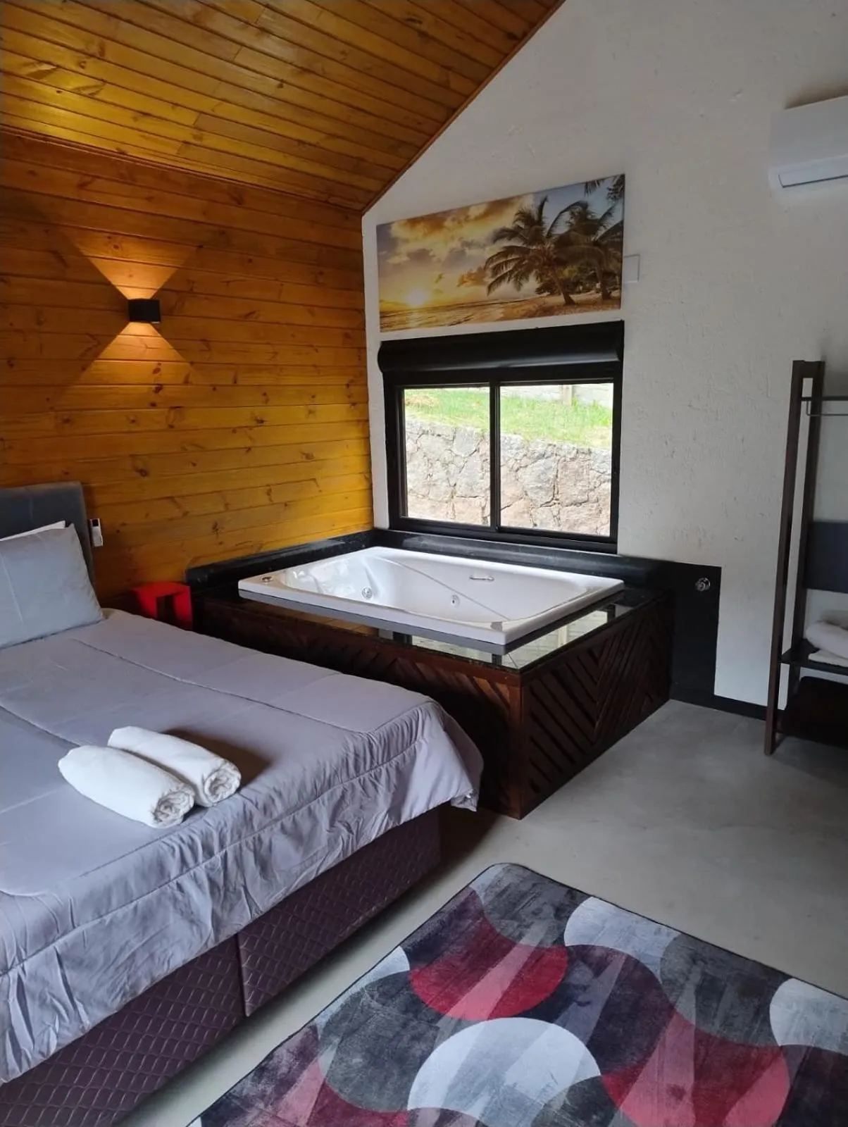 Photo of the whole room, Bed in Pousada Ilha da Magia