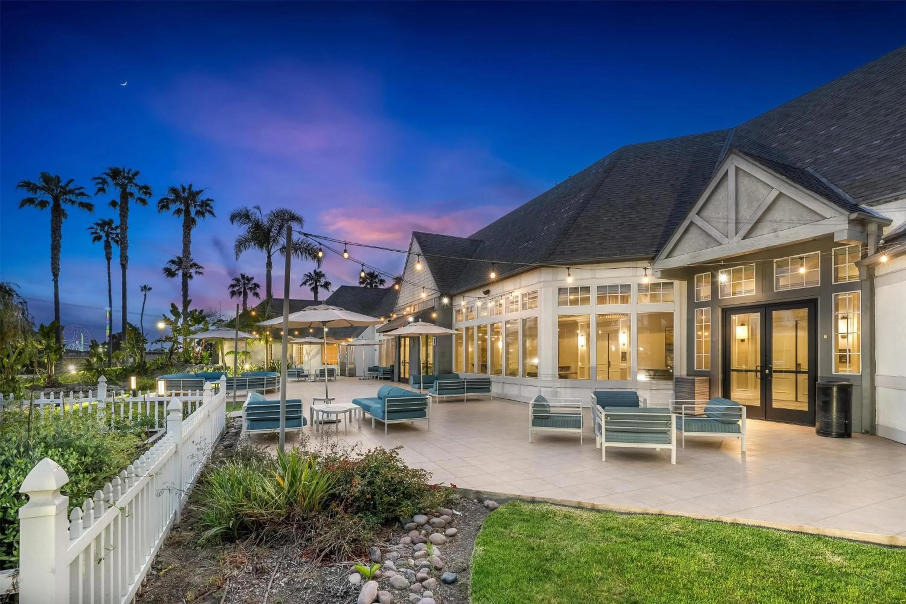 Garden in Hilton San Diego/Del Mar