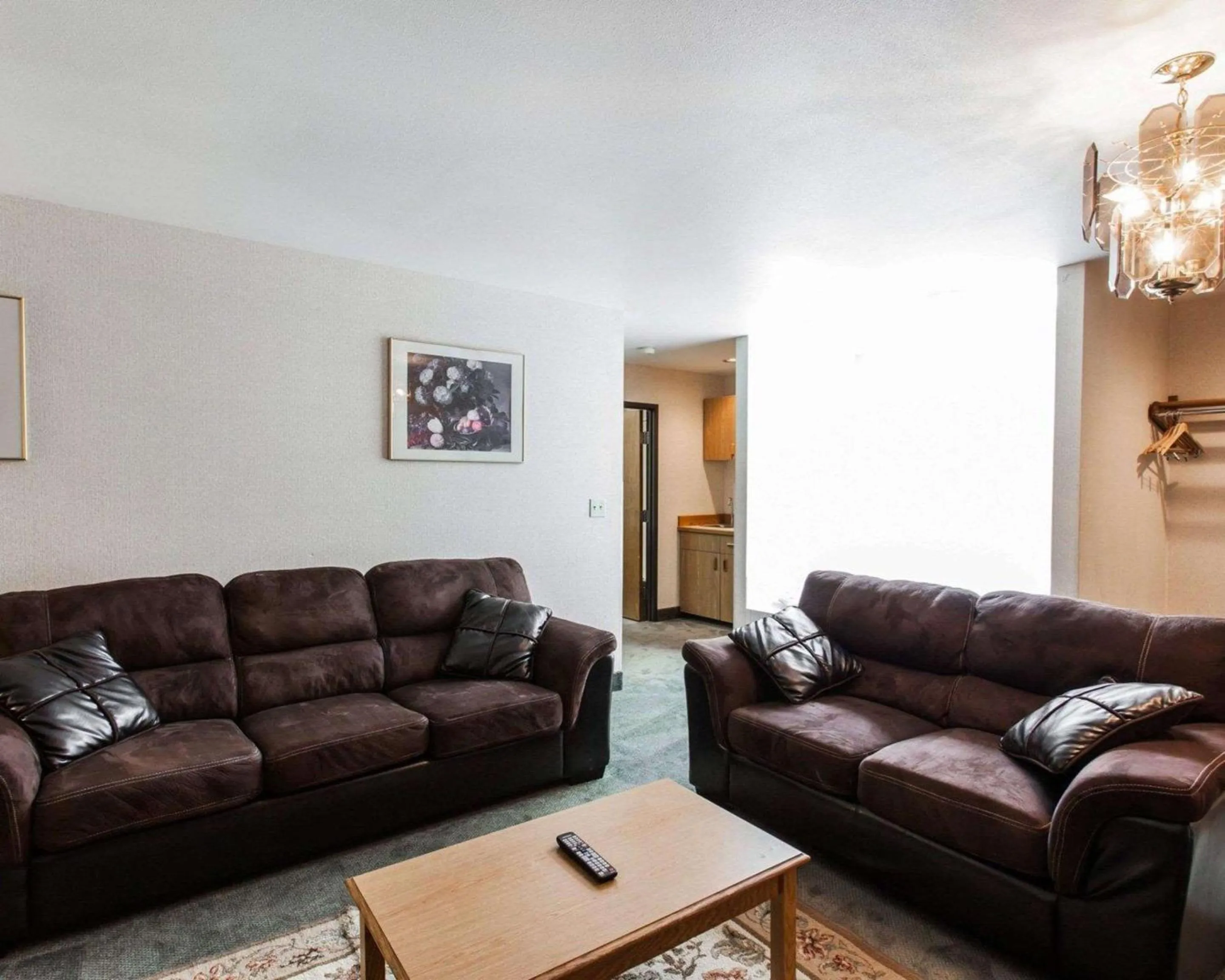 Photo of the whole room in Rodeway Inn Stevenson