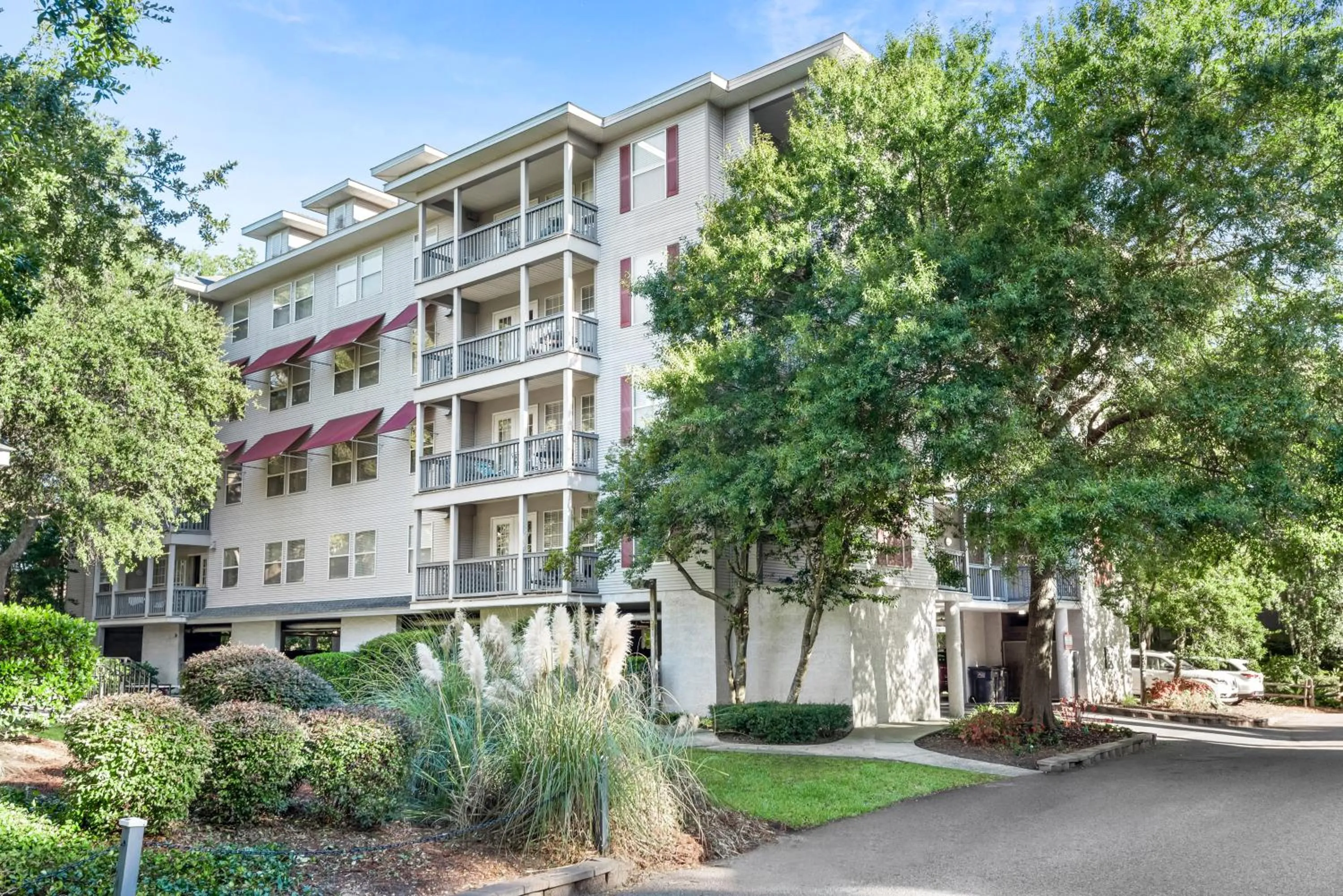 Property building in Royal Dunes