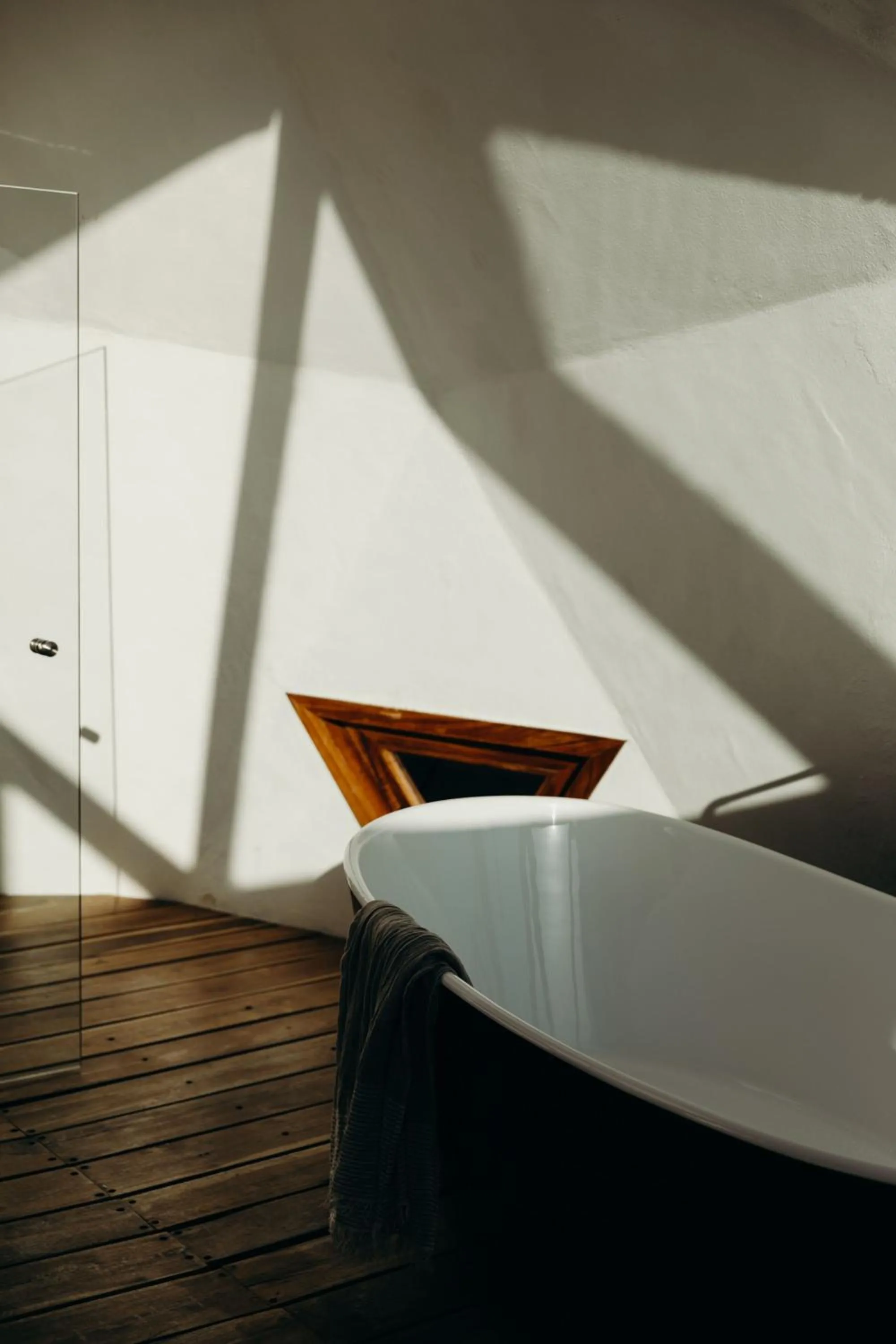 Bath in Mamasan Treehouses & Cabins