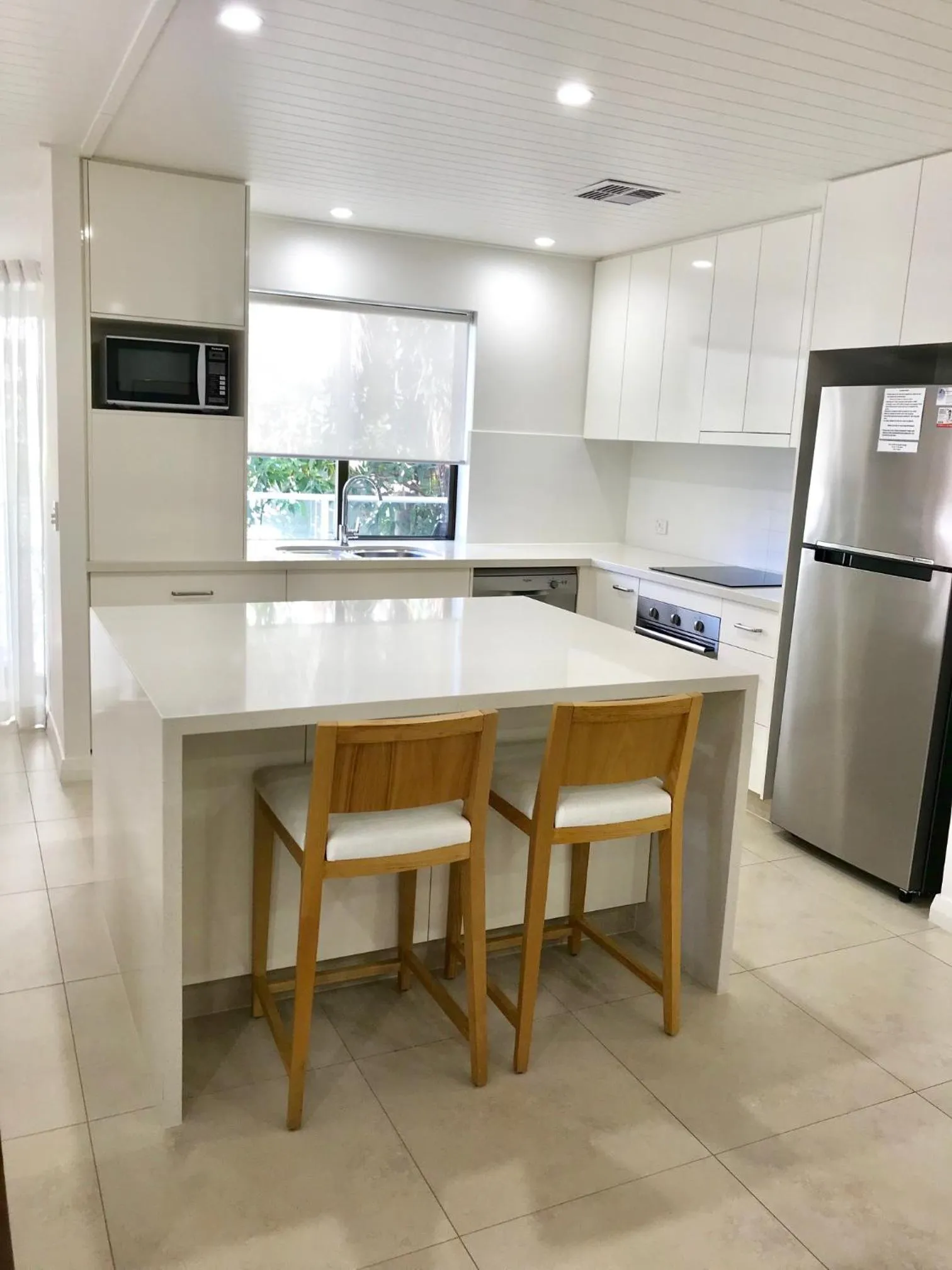Kitchen or kitchenette in Noosa Boutique Apartments & Elkhorn Villas