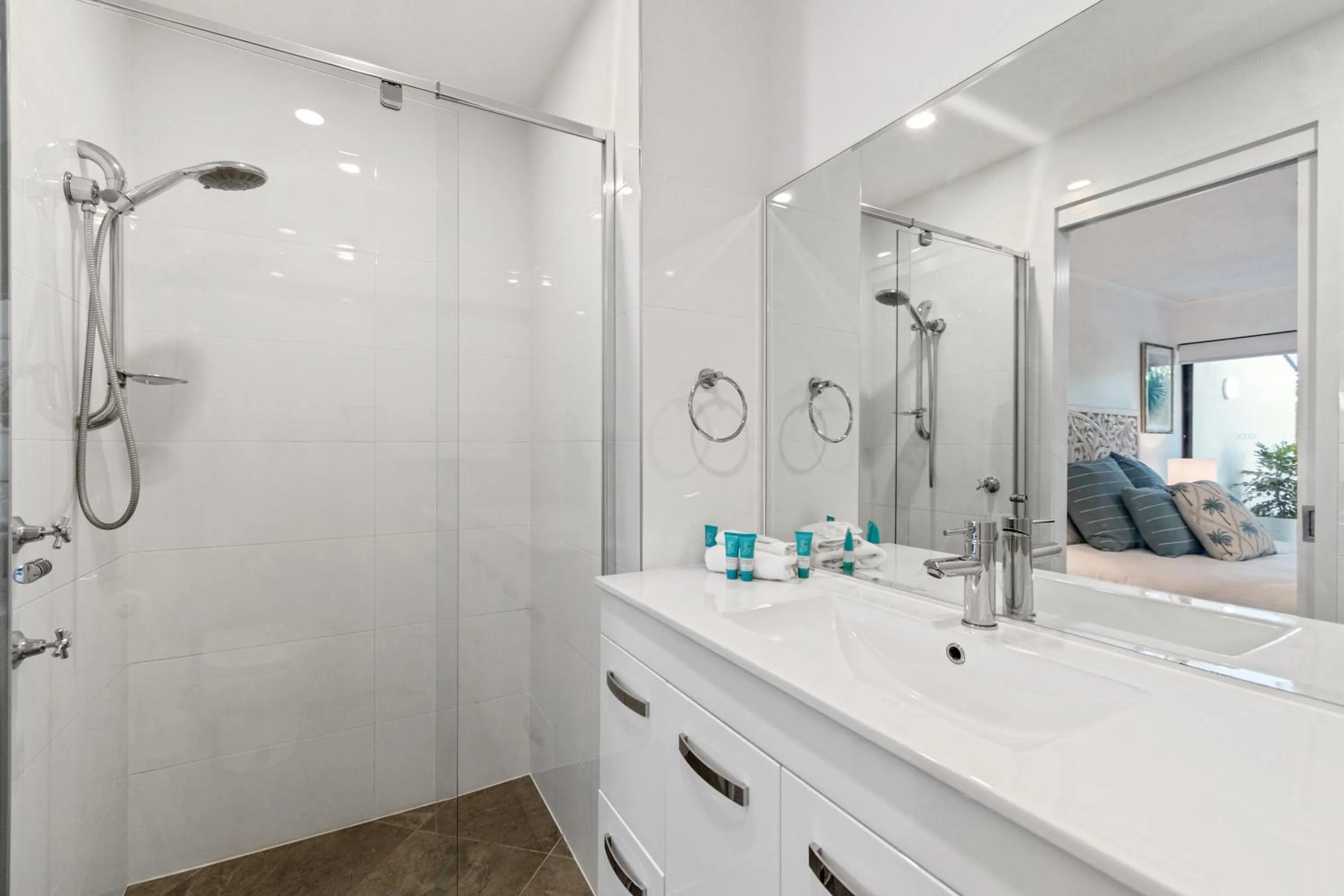 Bathroom in Noosa Boutique Apartments & Elkhorn Villas