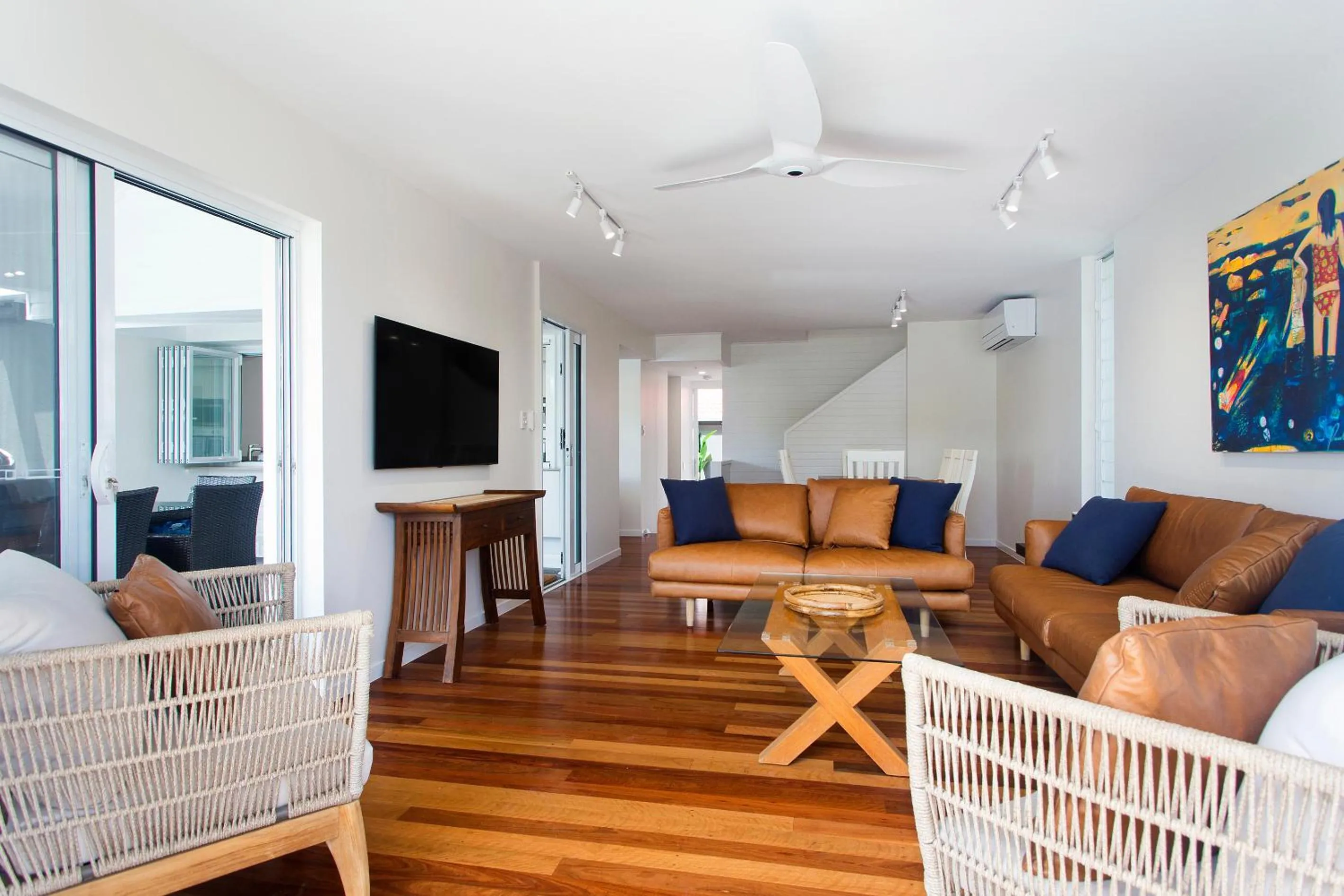 Living room in Noosa Boutique Apartments & Elkhorn Villas