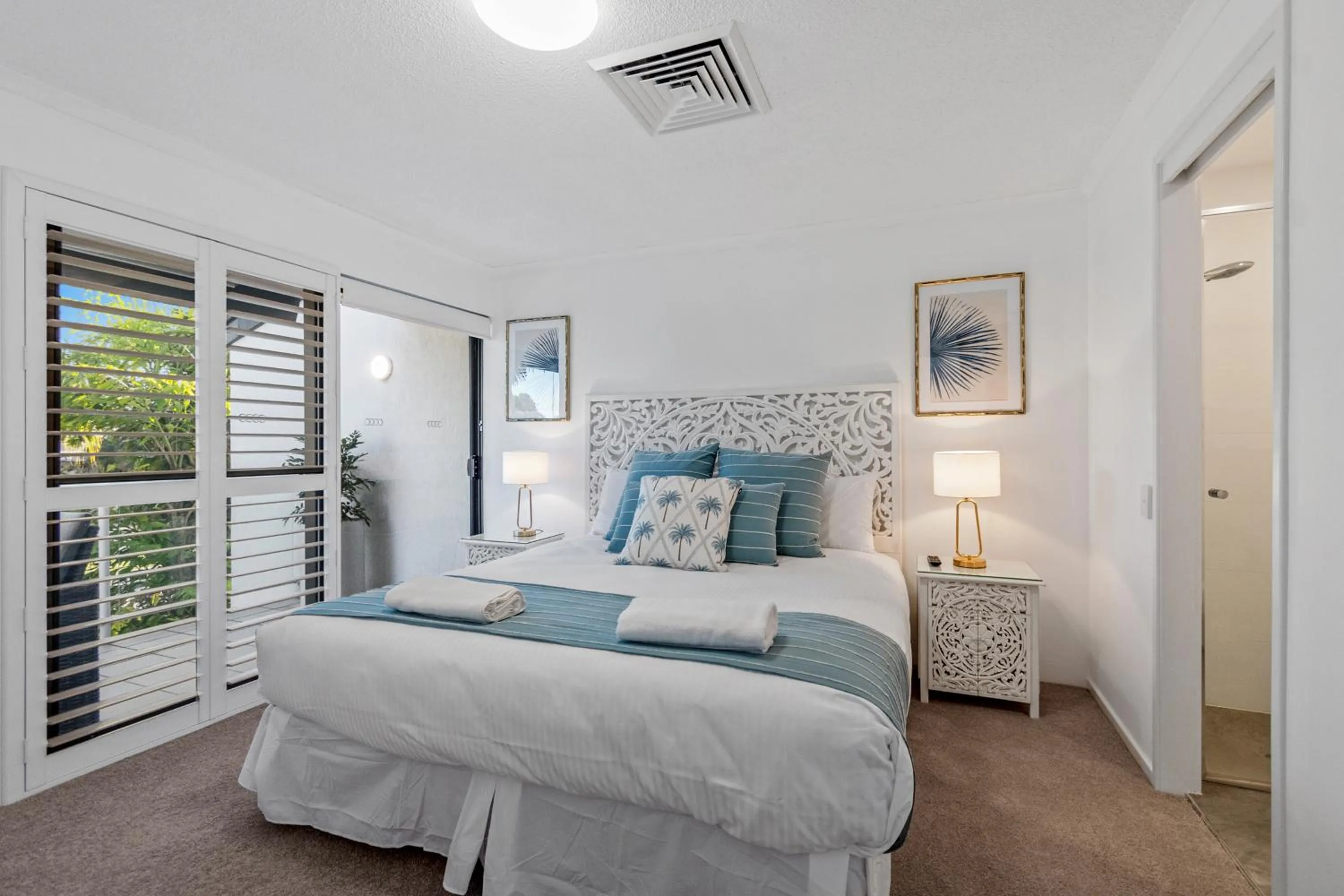 Bedroom, Bed in Noosa Boutique Apartments & Elkhorn Villas