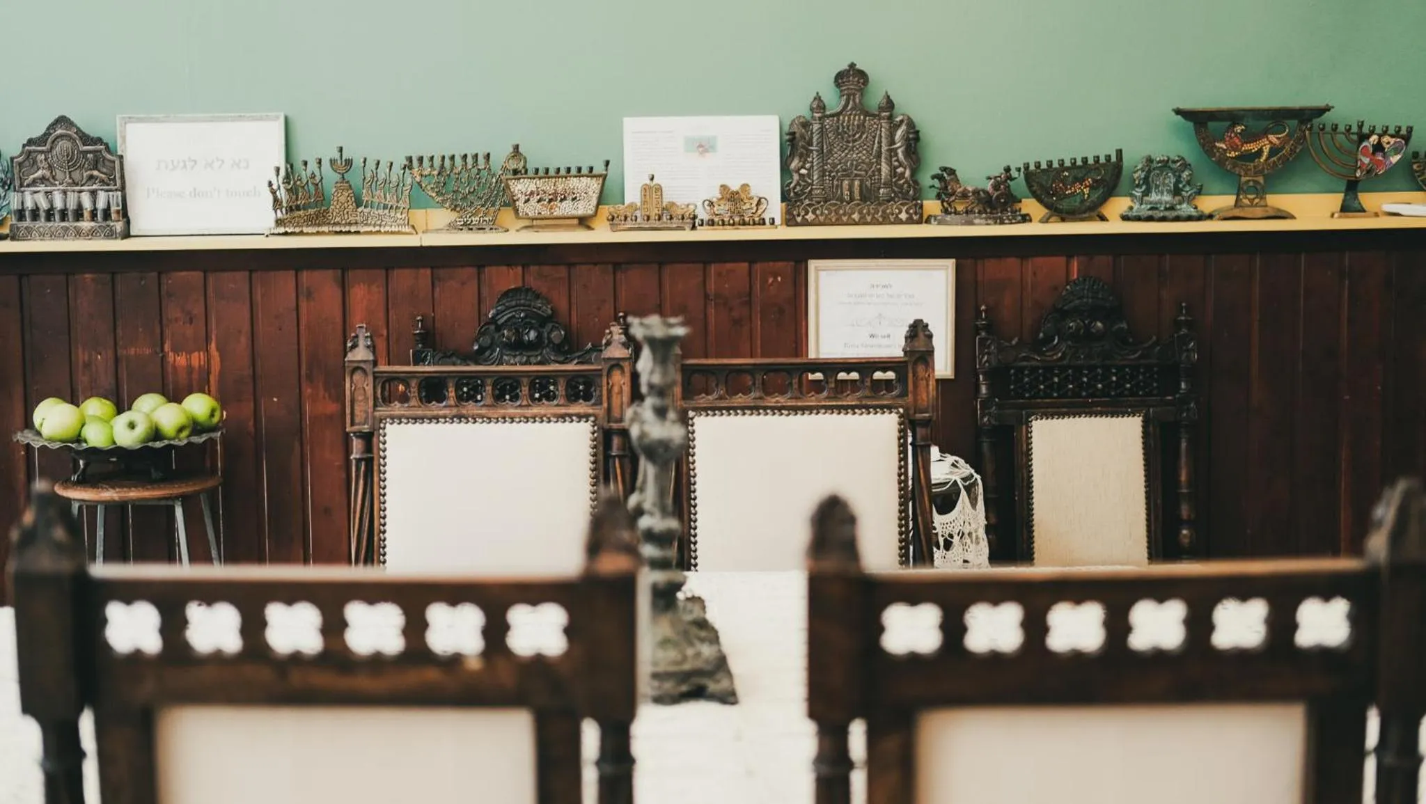 Decorative detail in Tzefania Hotel