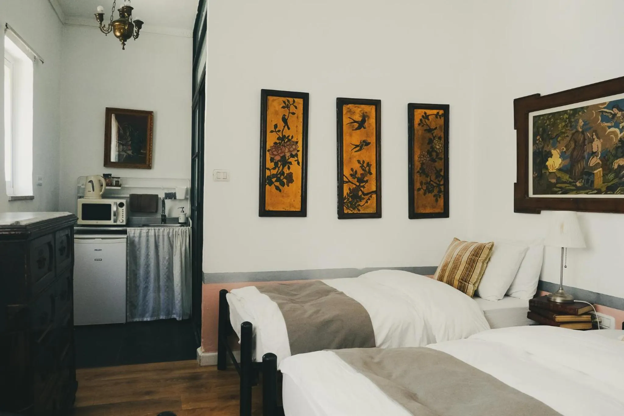 Coffee/tea facilities, Bed in Tzefania Hotel