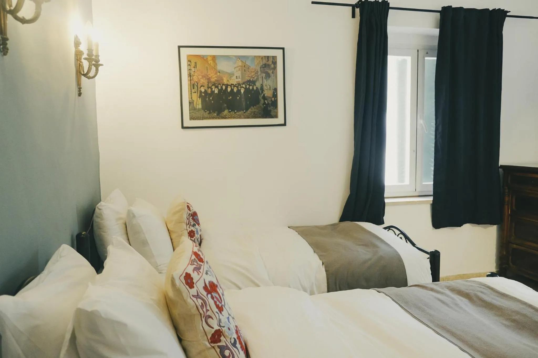 Bedroom, Bed in Tzefania Hotel