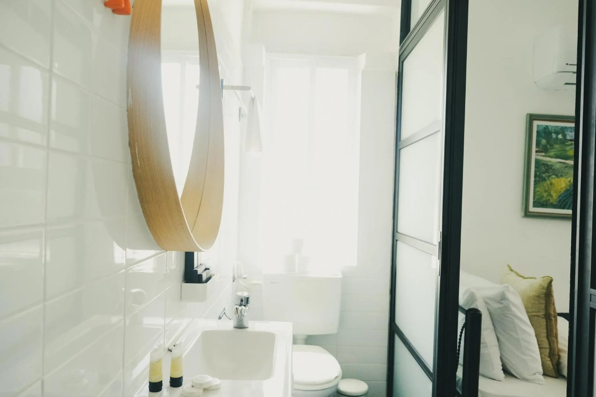 Shower in Tzefania Hotel