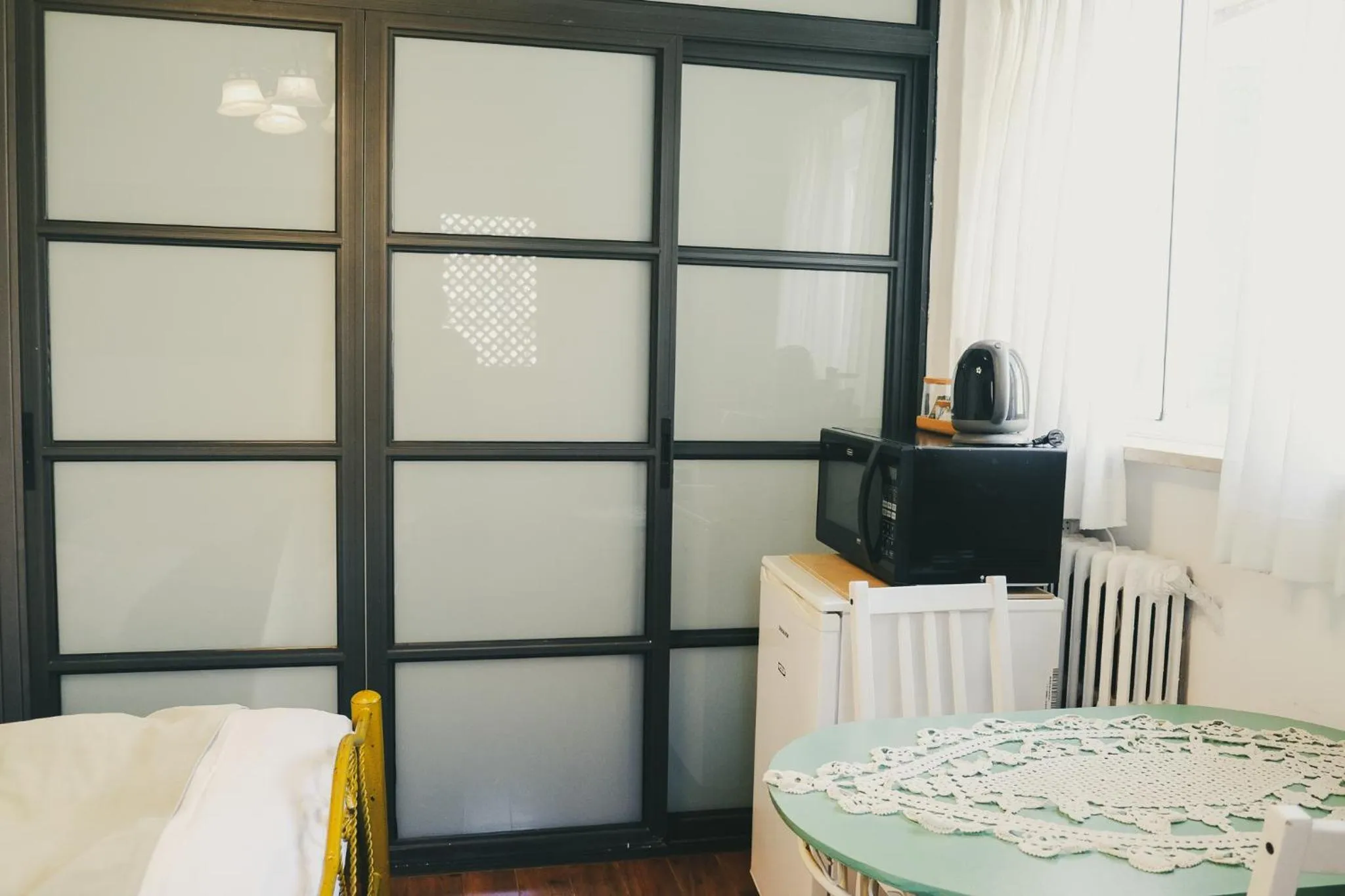 Coffee/tea facilities, Bed in Tzefania Hotel