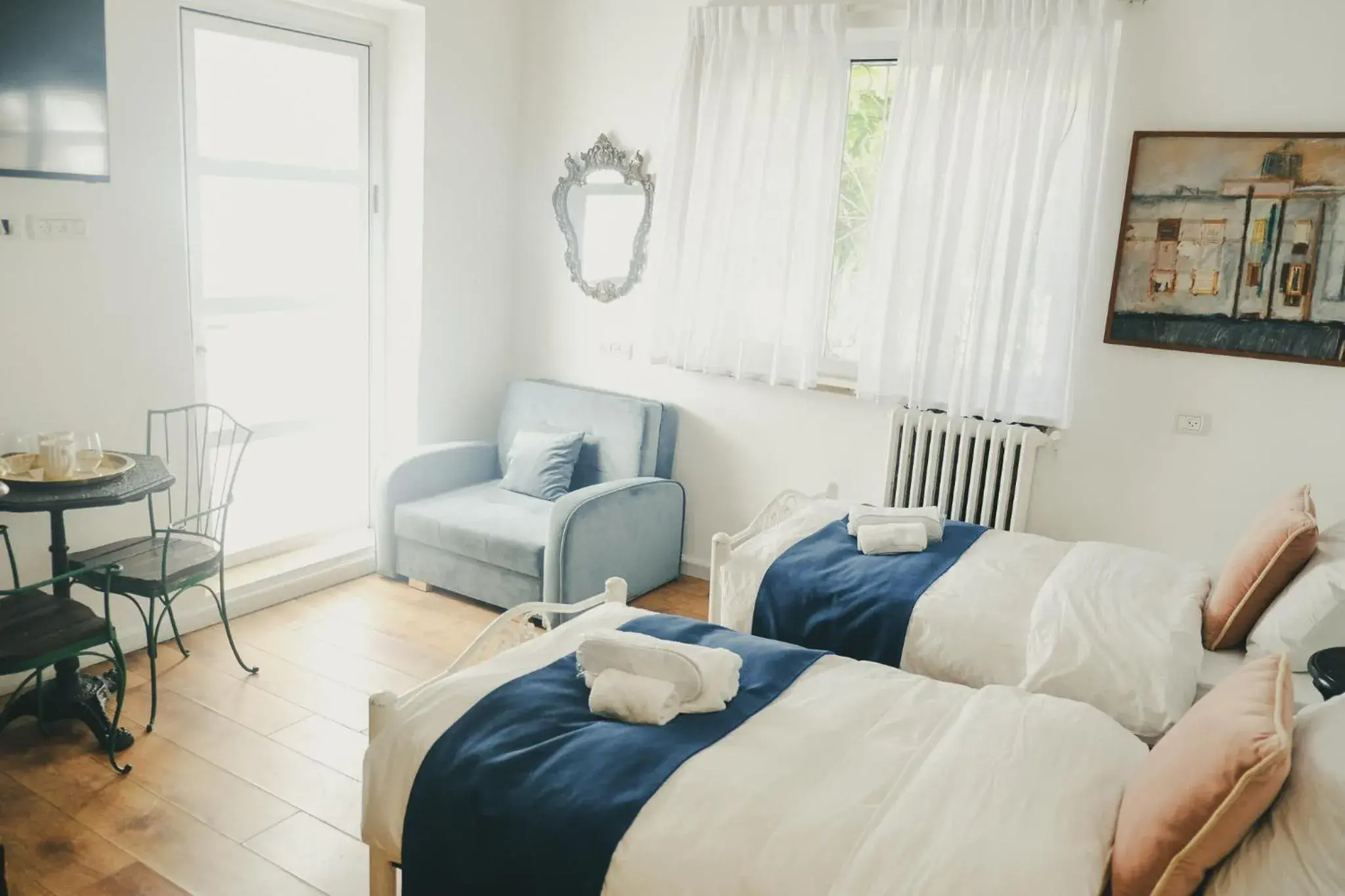 Family Room with Garden View in Tzefania Hotel Family Room with Garden View in Tzefania Hotel