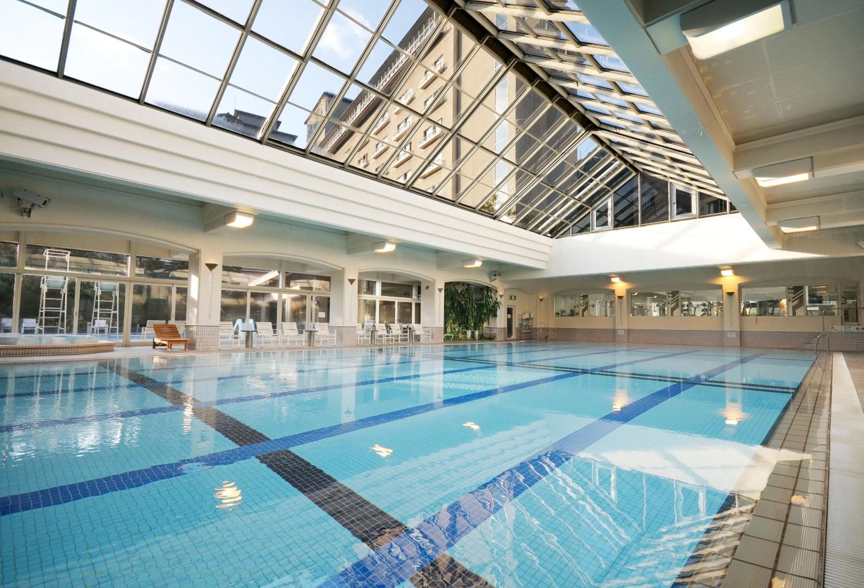 Swimming pool in Suimeikan