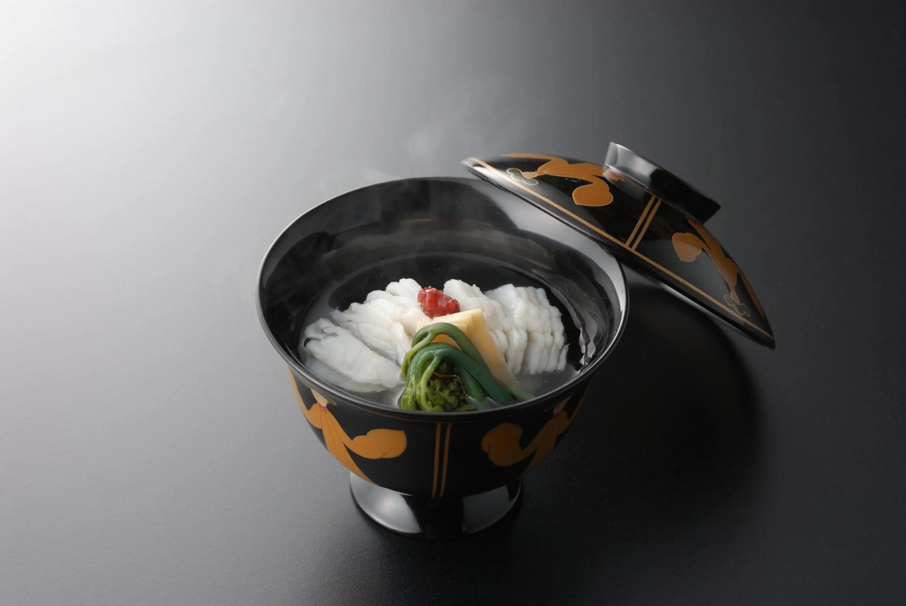 Food close-up in Suimeikan