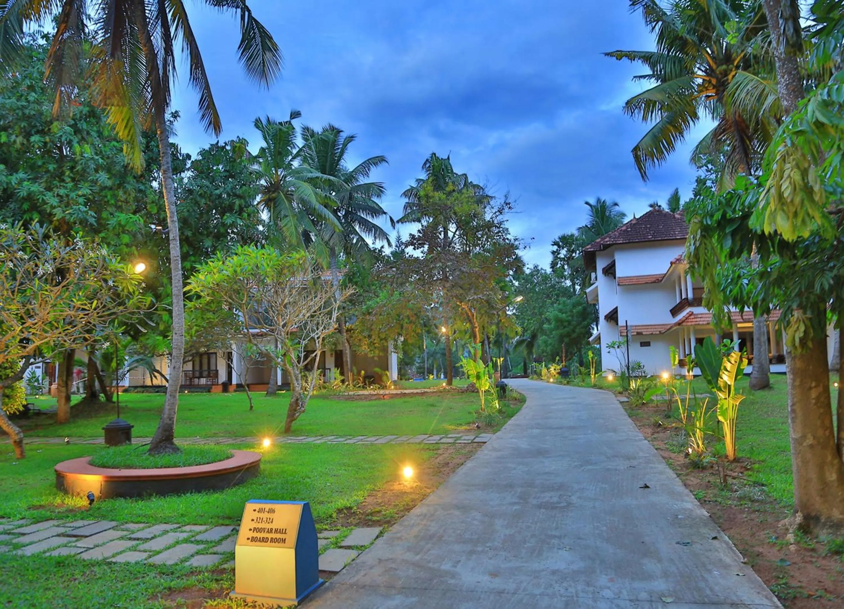 Property building in Estuary Sarovar Premiere Poovar Island