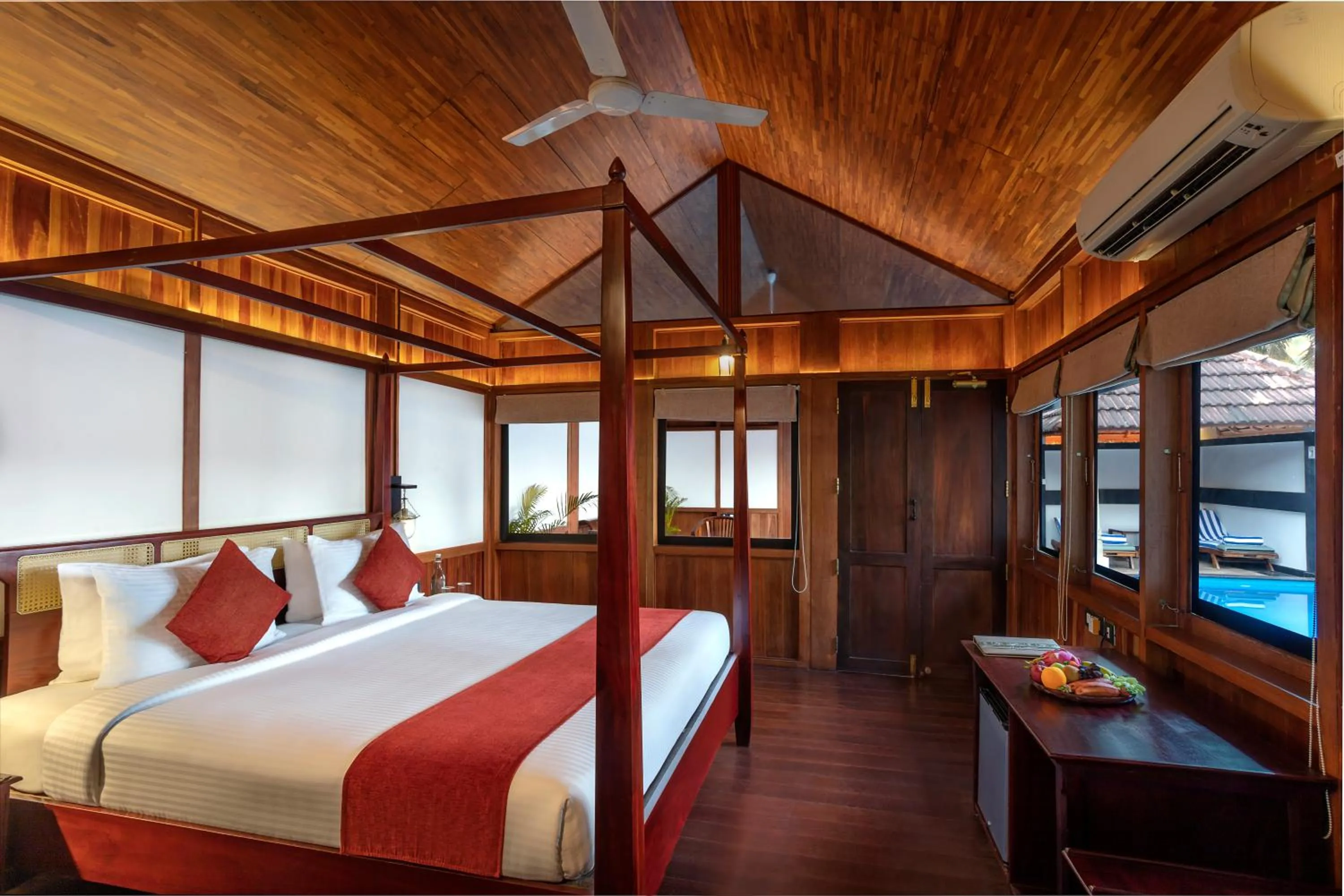 Bedroom, Bed in Estuary Sarovar Premiere Poovar Island