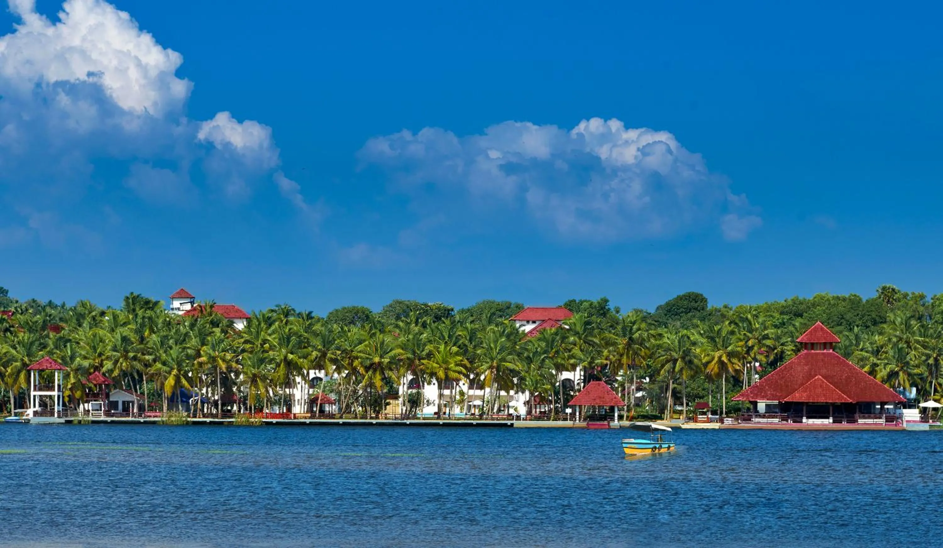 Beach in Estuary Sarovar Premiere Poovar Island